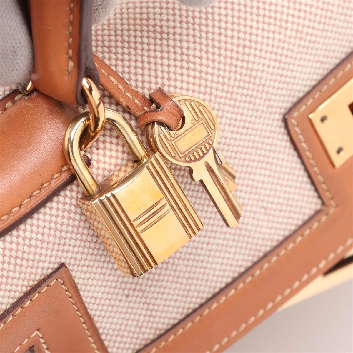 [Individually packaged] Hermes Kelly 28 Sellier Toile H x Veau Barenia Beige x Gold hardware I: 1979 Cadena cannot be opened — view 10