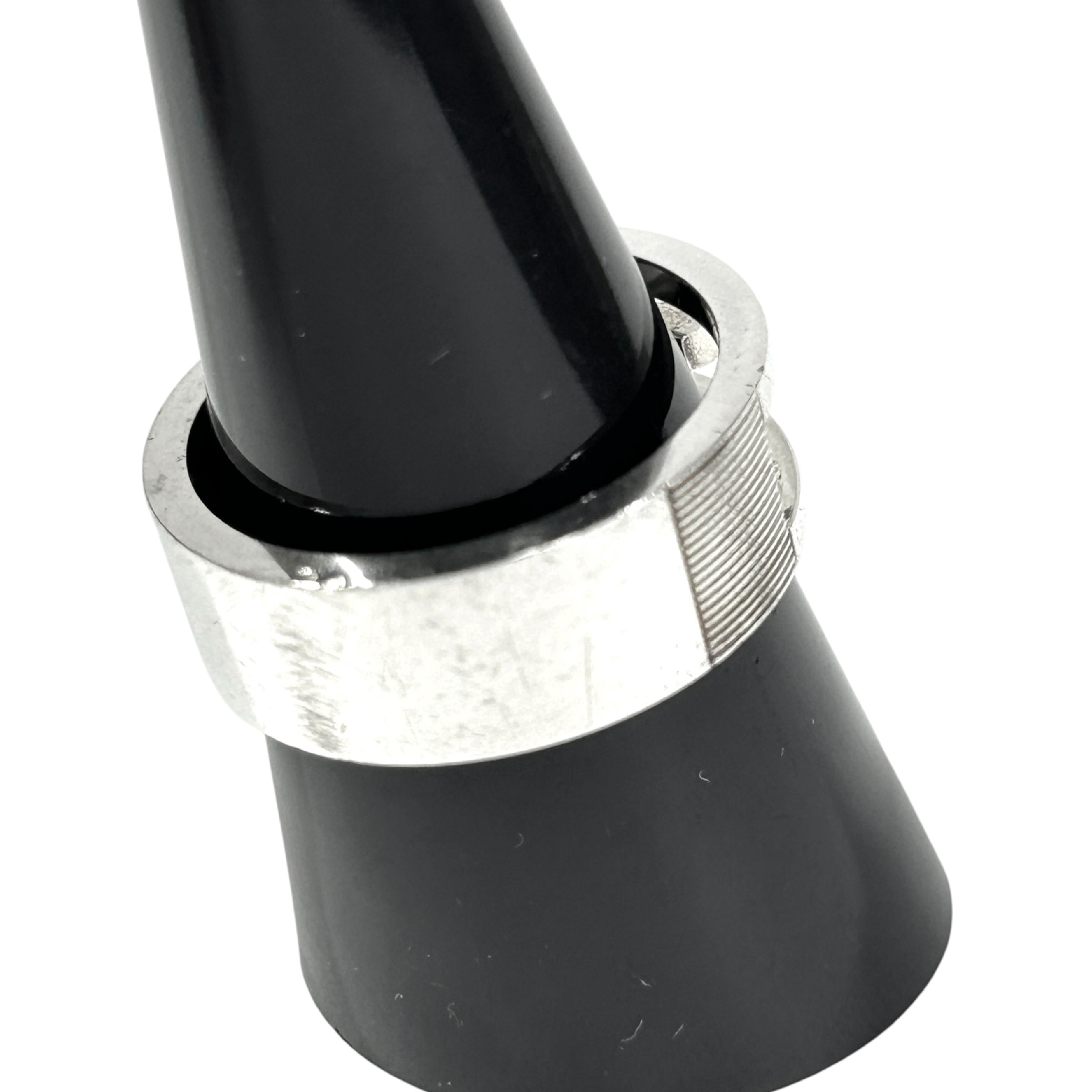 ring, G logo cutout, branded G, sterling silver 925, size 20.5 (marked as 22). — view 3