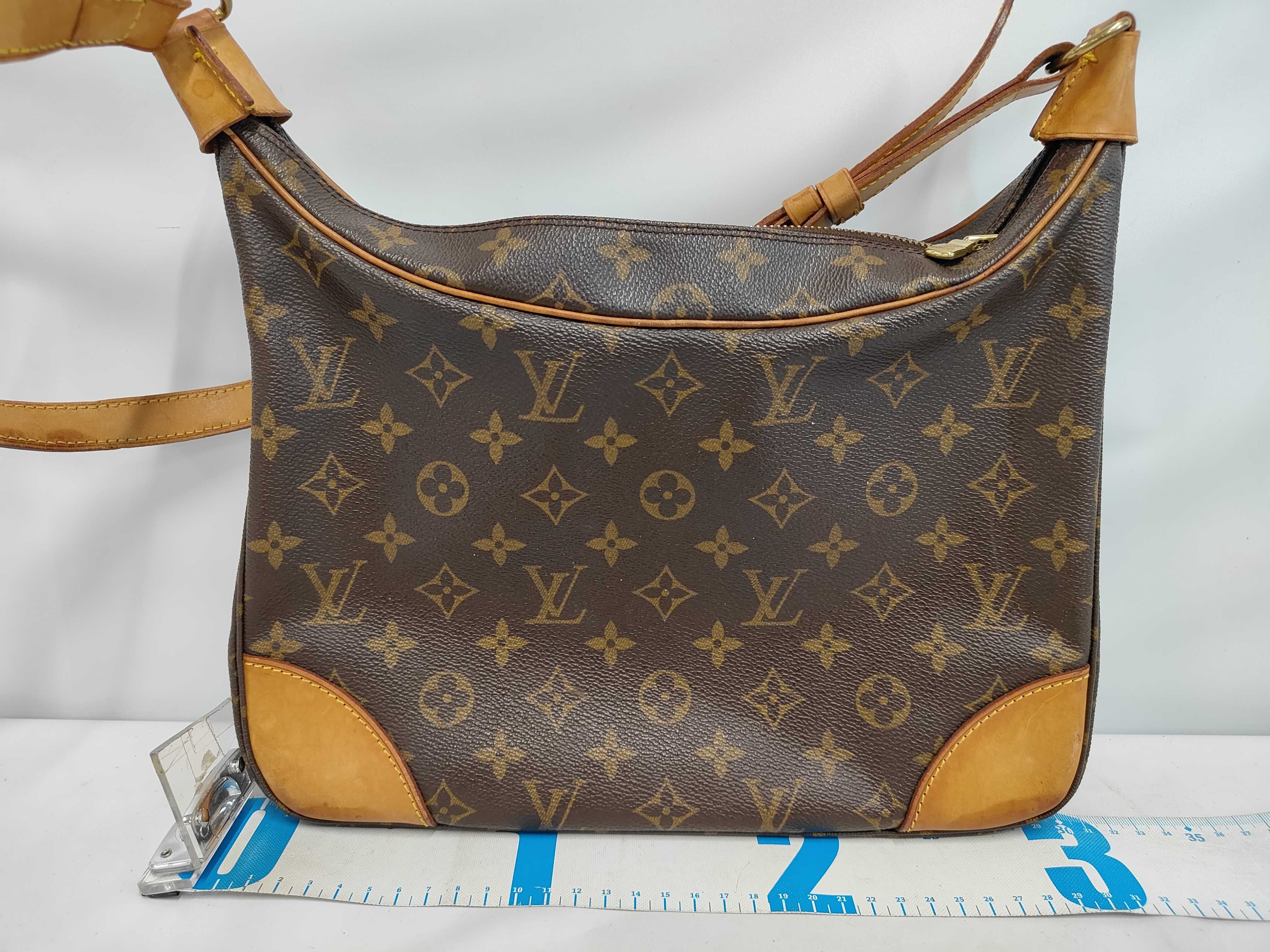 Monogram M51260 Monogram Boulogne GM Shoulder Bag — view 2
