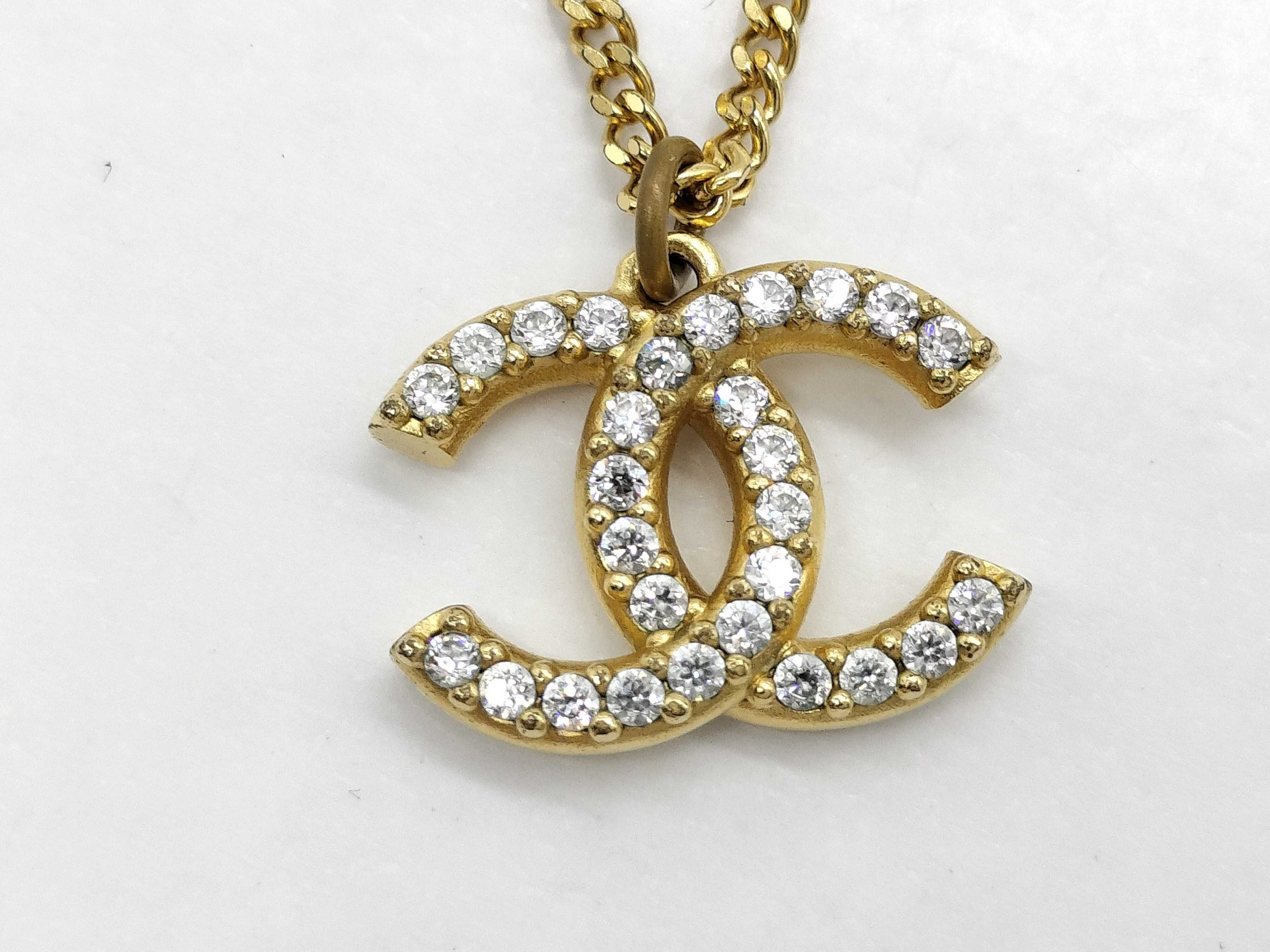 Coco Mark Rhinestone Necklace A20A — view 2