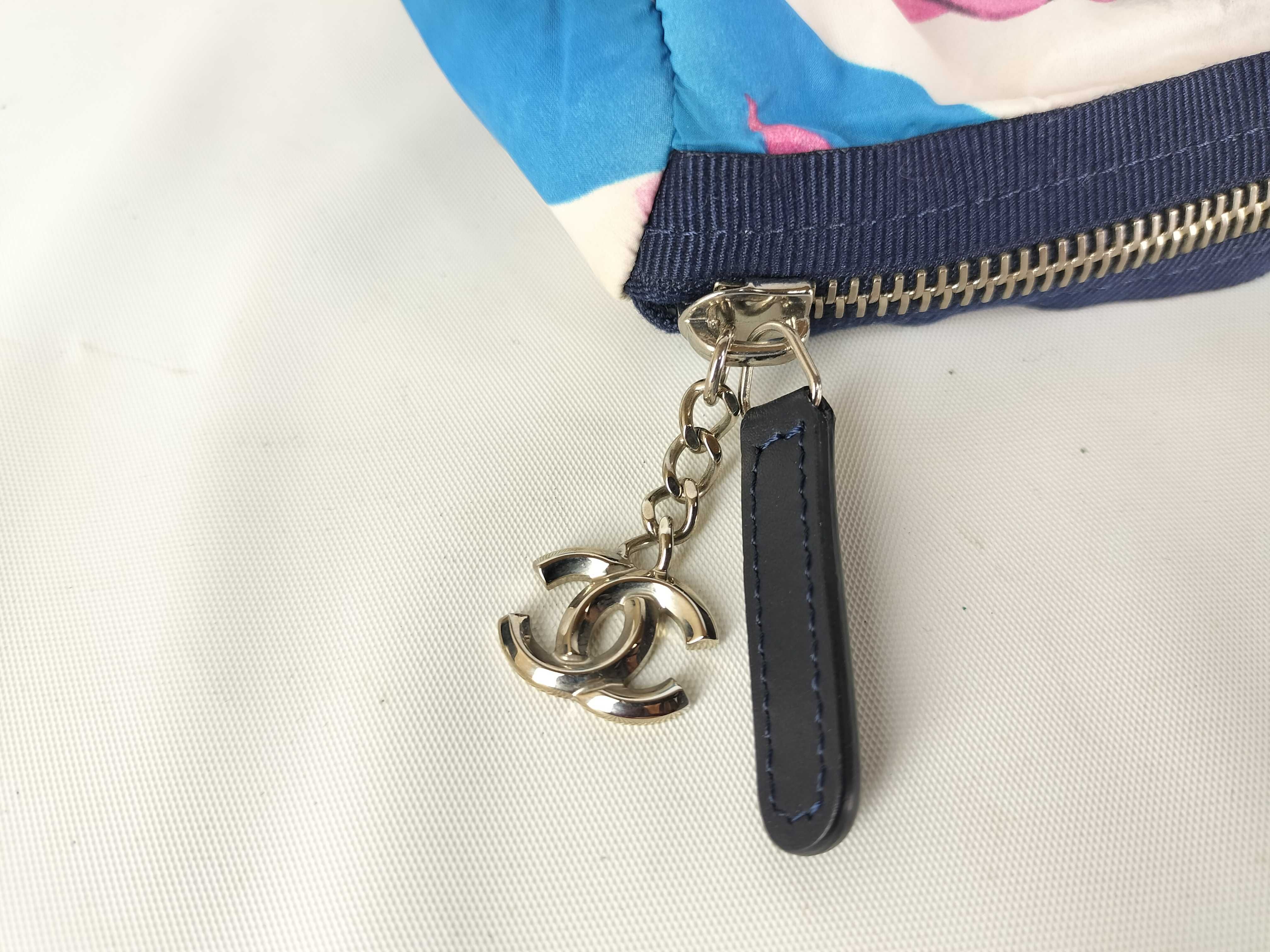 Coco Cuba Classic Car Pouch - Cruise Collection Limited Edition Pouch — view 5