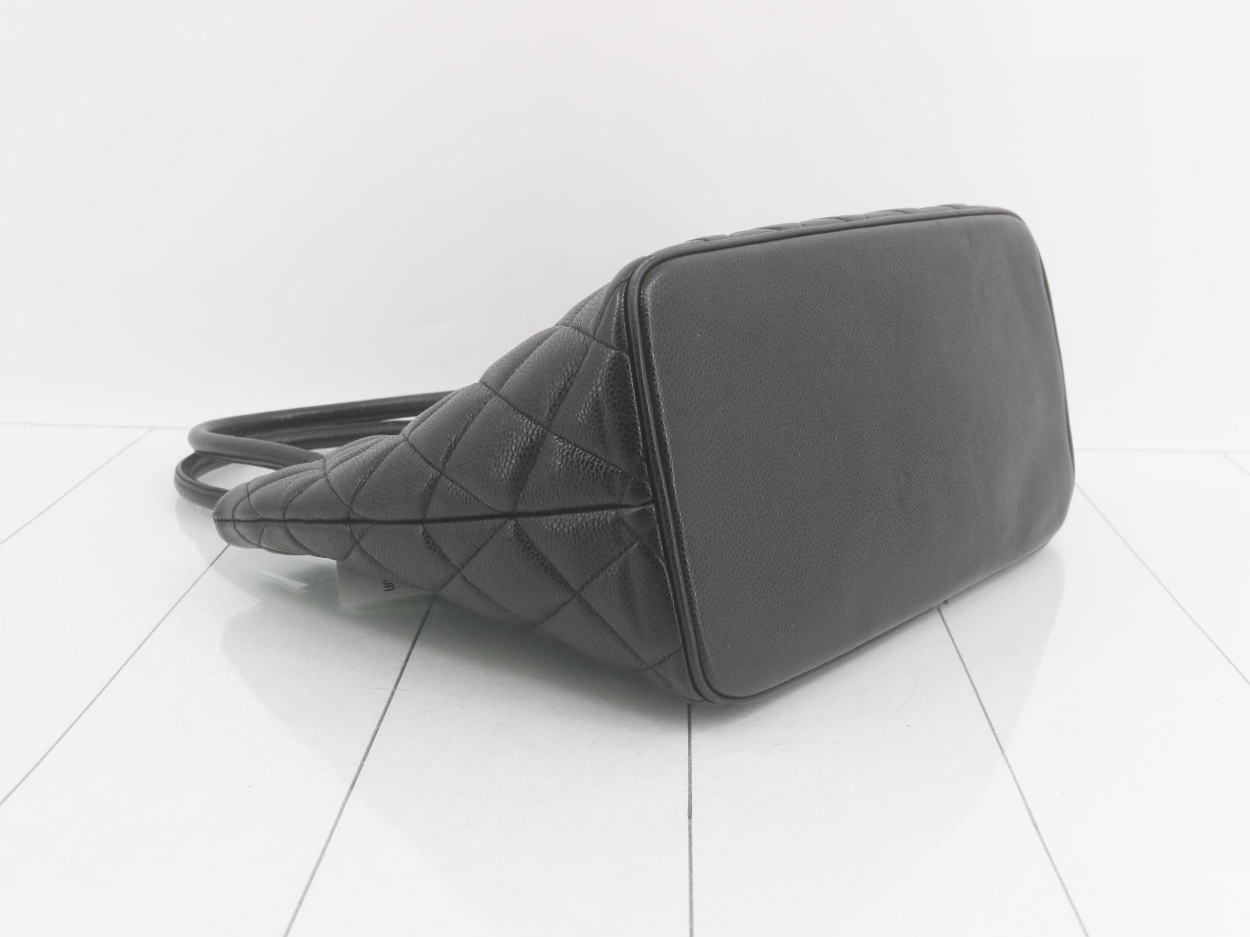 Matelassé Reissue Tote Bag, Caviar Leather — view 5