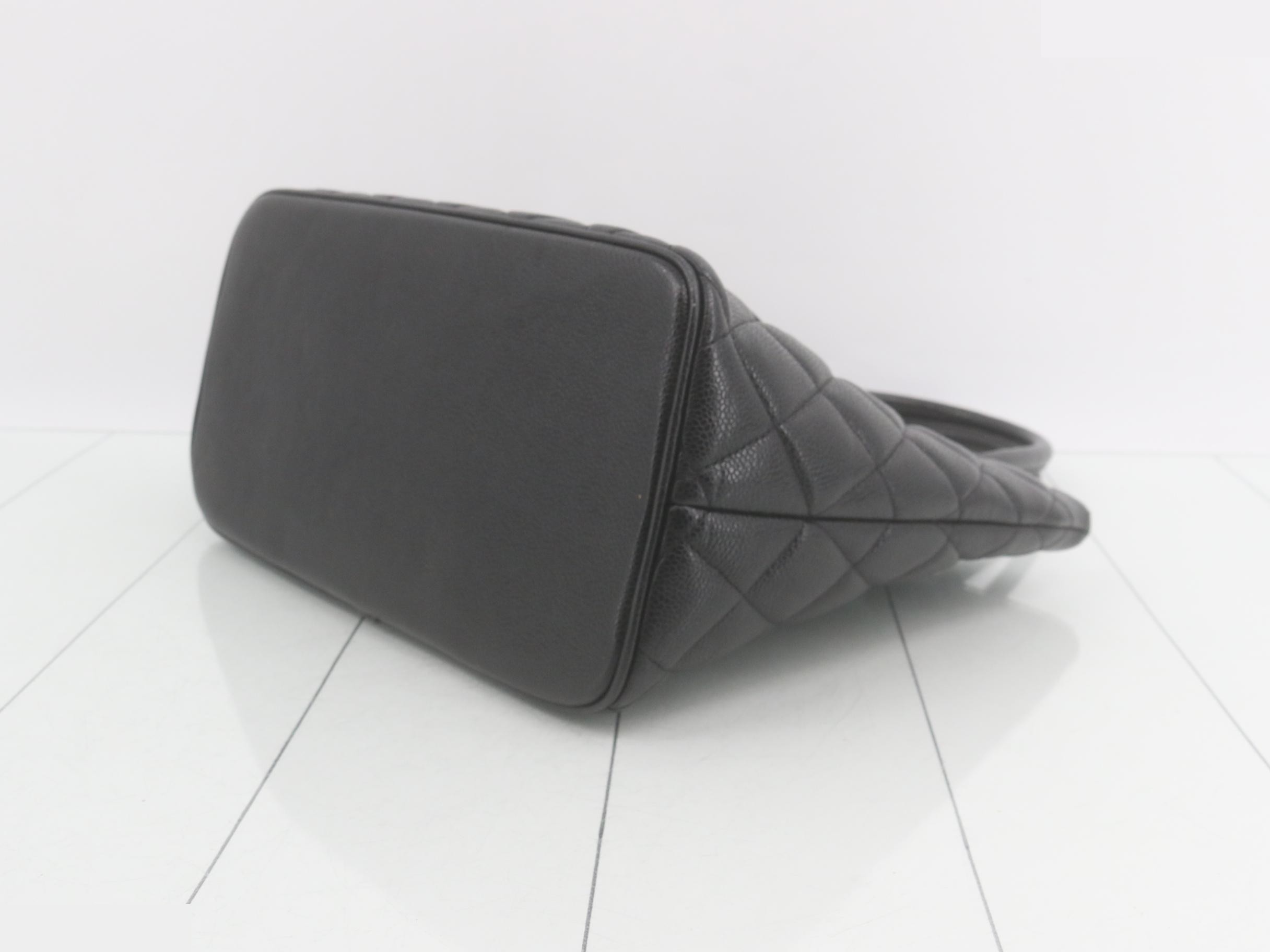 Matelassé Reissue Tote Bag, Caviar Leather — view 6
