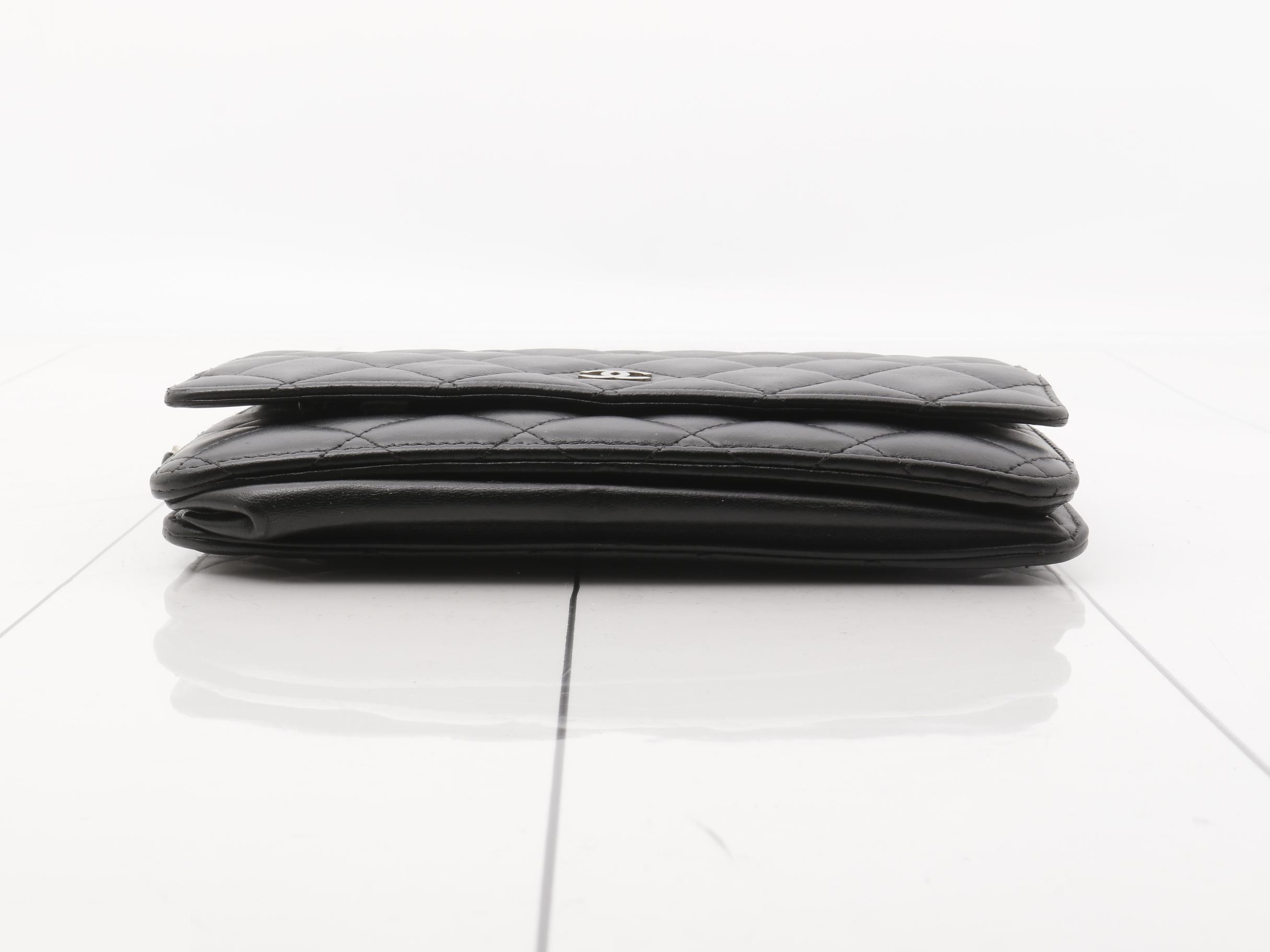 Matelassé (bag) and wallet - chain wallet — view 3