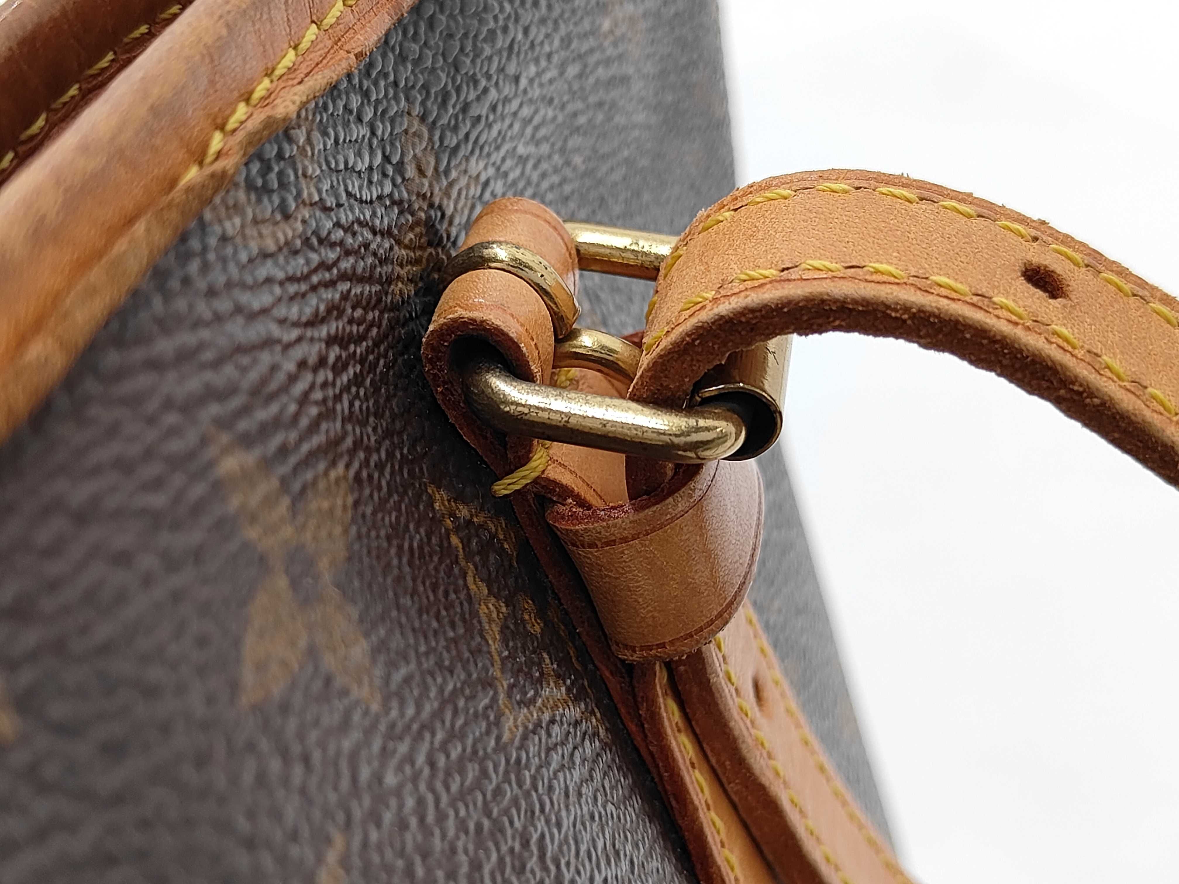 Monogram Bucket PM FL0091 Shoulder Bag — view 7