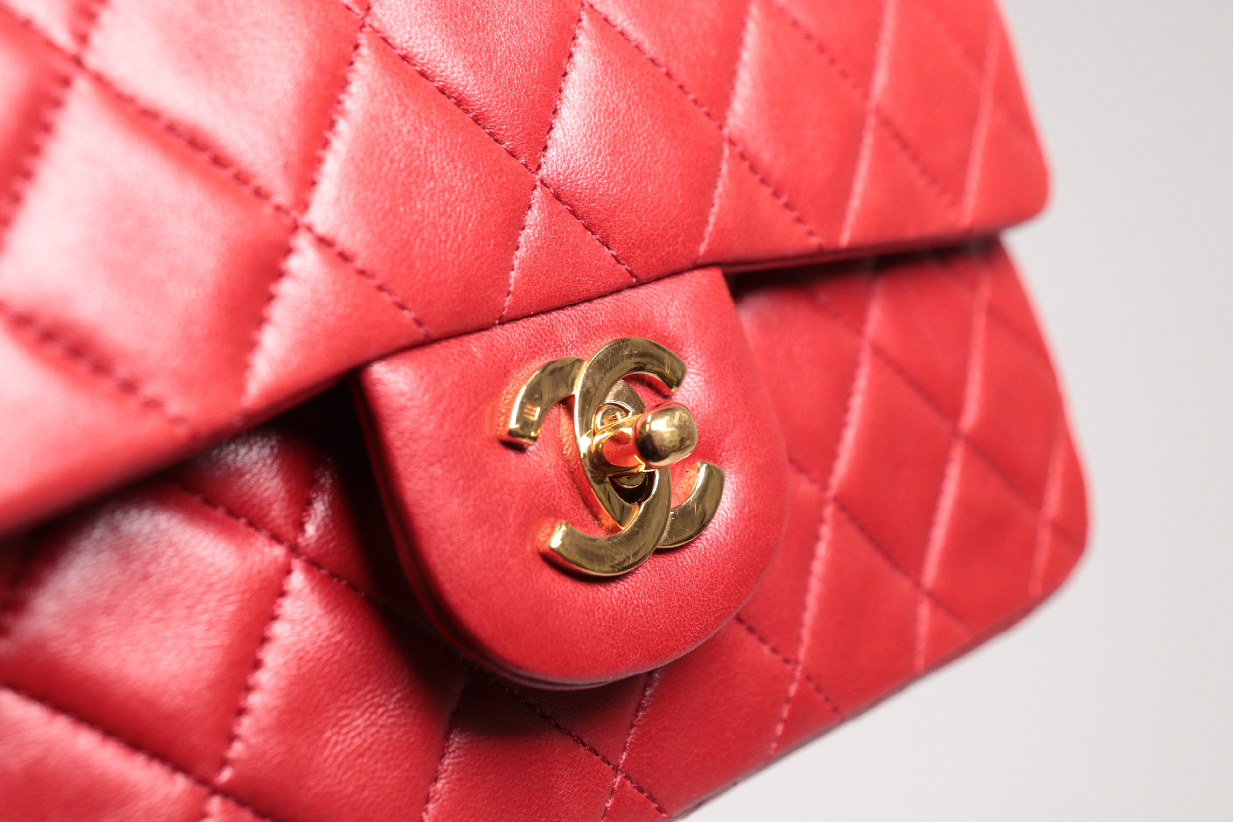 W-Flap 23 Lambskin Chain Shoulder Bag, Red, Series 1 — view 8