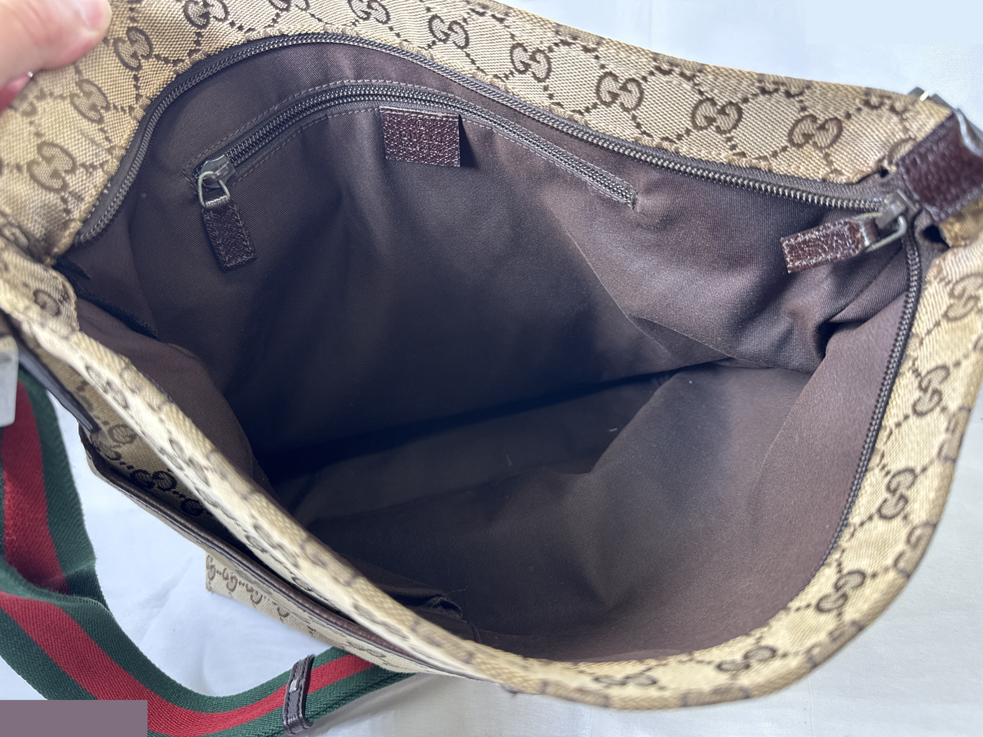 GG Canvas Sherry Line Shoulder Bag — view 5