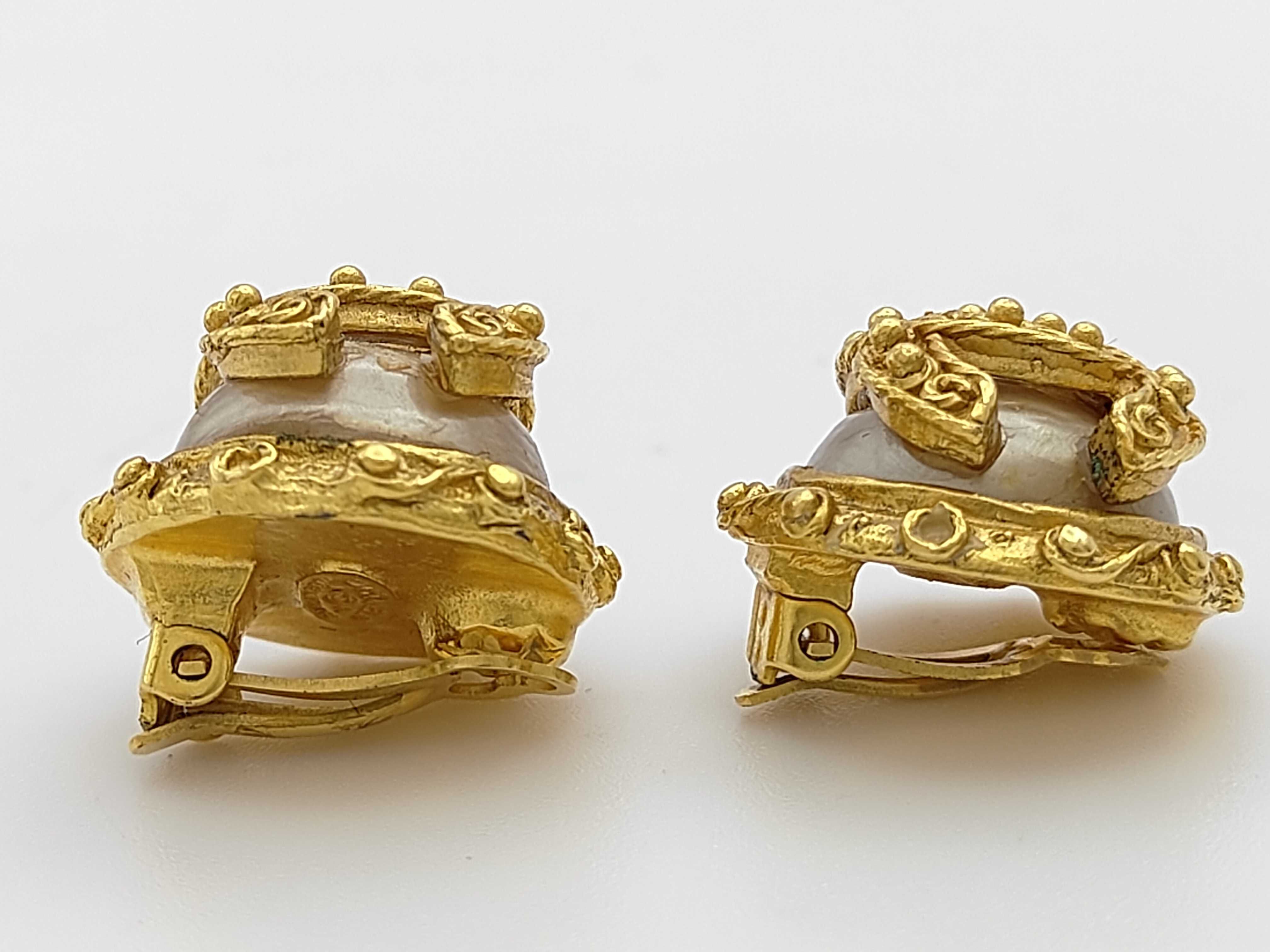 earrings, size 94 A. — view 3