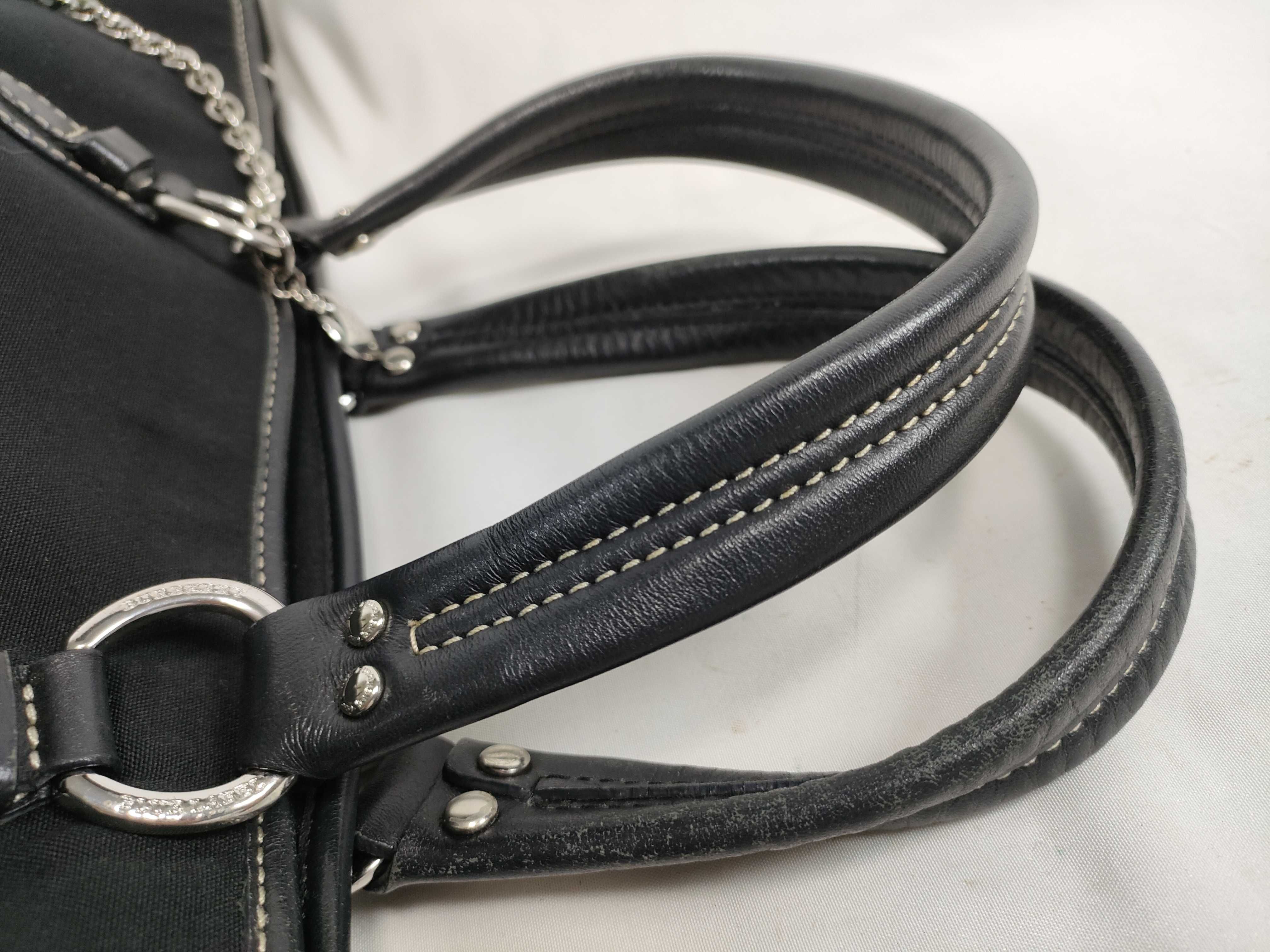 Blue Label Burberry Tote Bag Chain Tote Bag — view 3