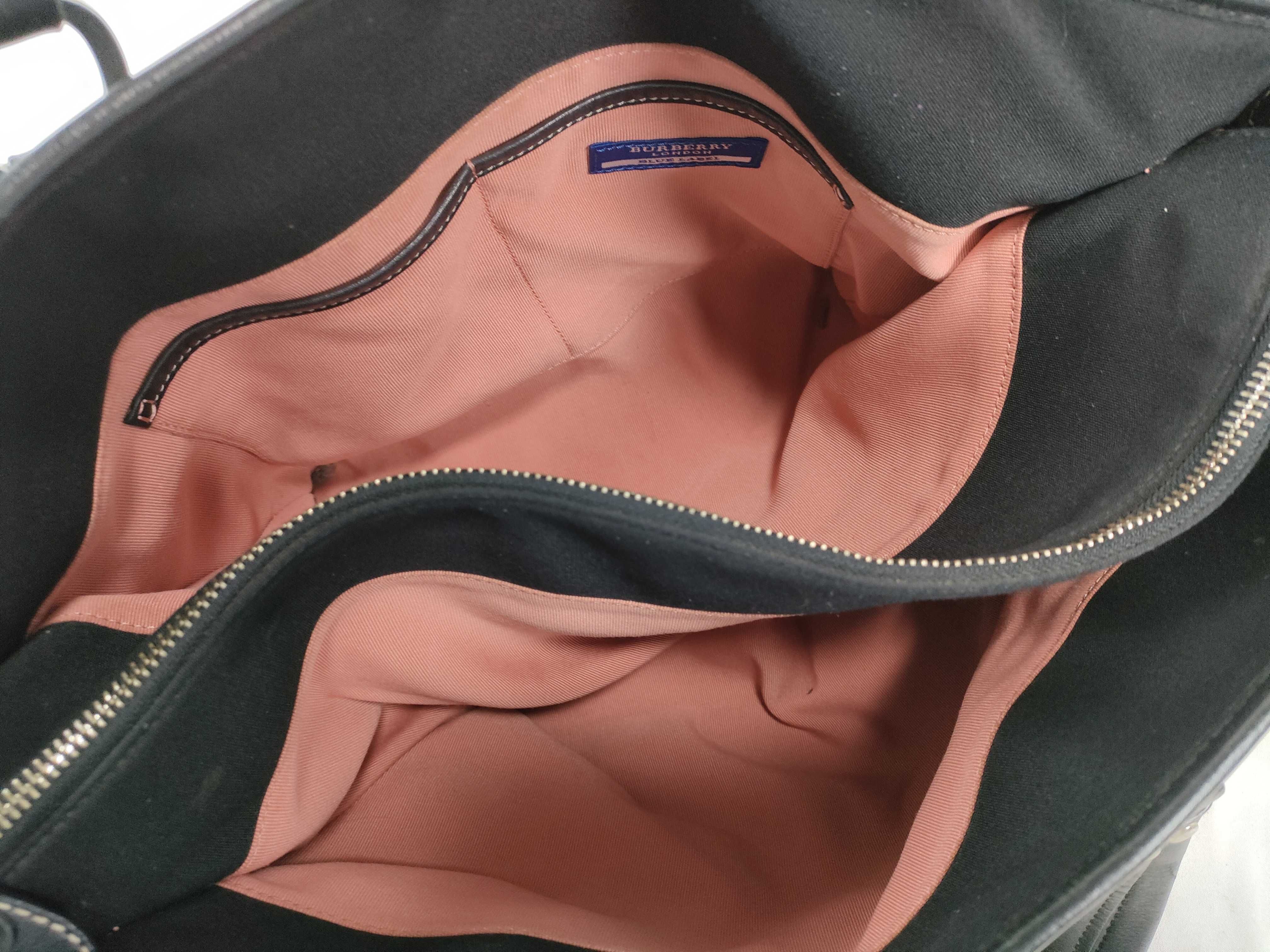 Blue Label Burberry Tote Bag Chain Tote Bag — view 10