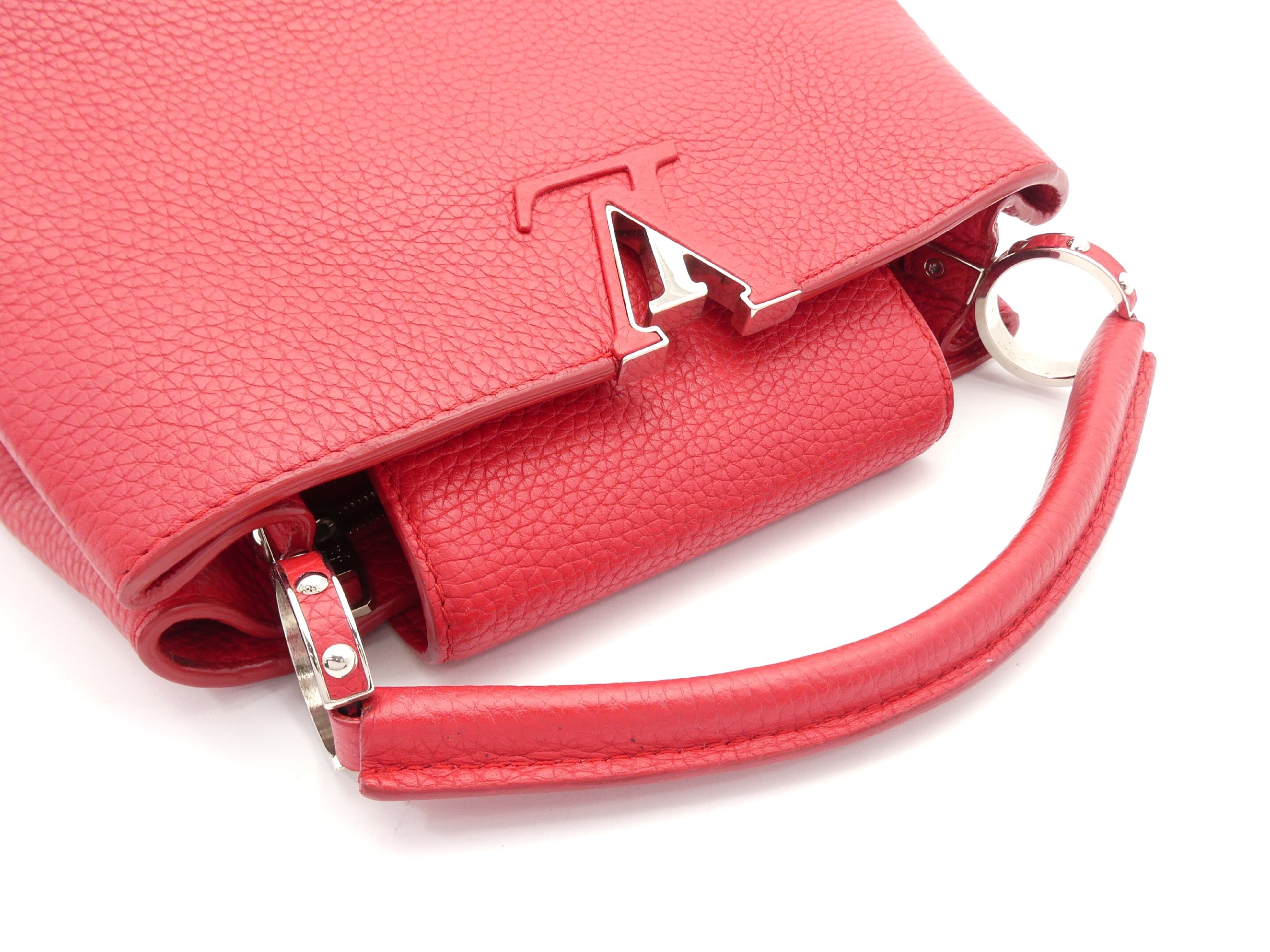 Capucines BB Taurillon Leather Handbag — view 6