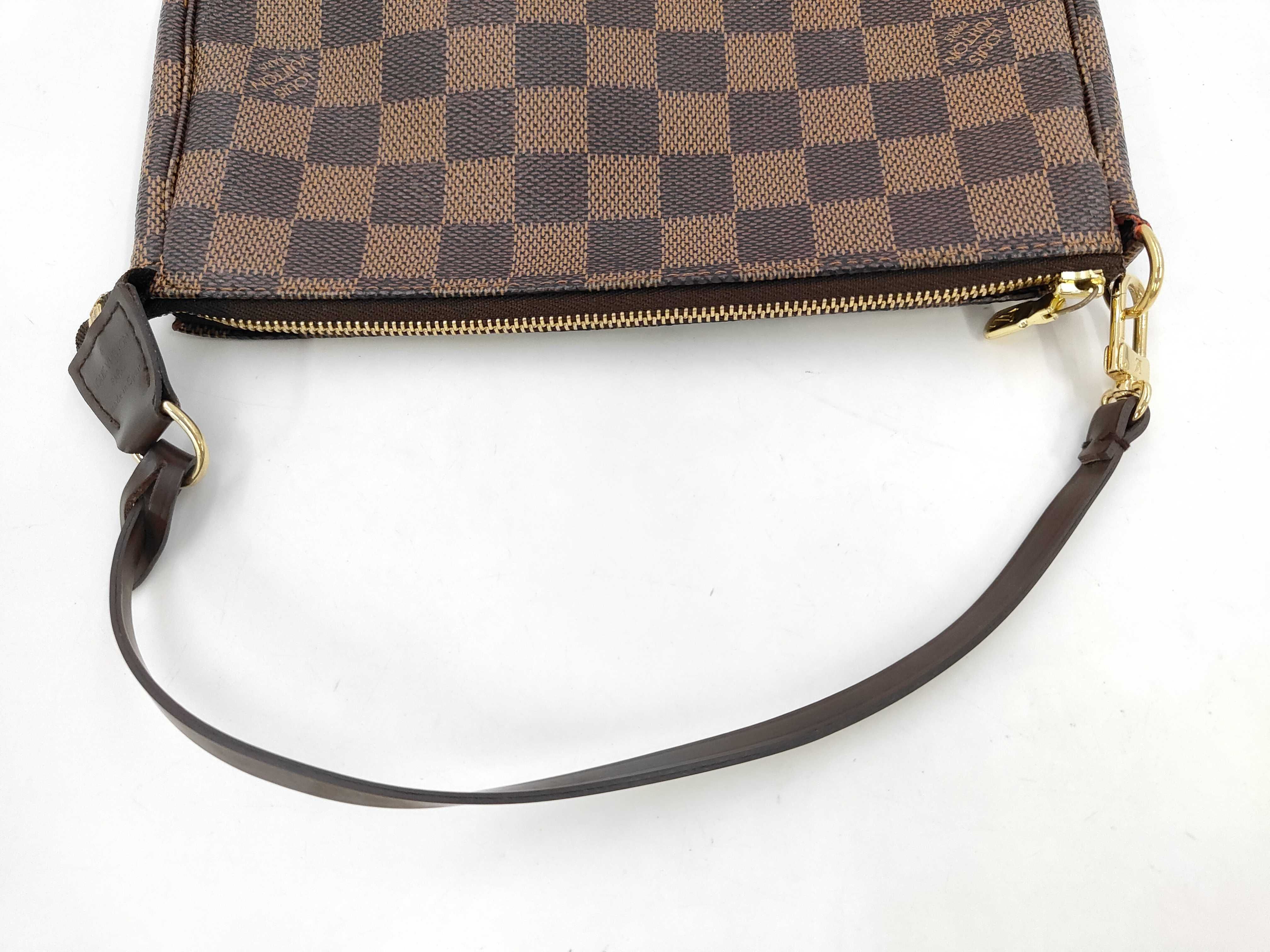 Damier Pochette Accessoires Shoulder Bag — view 5