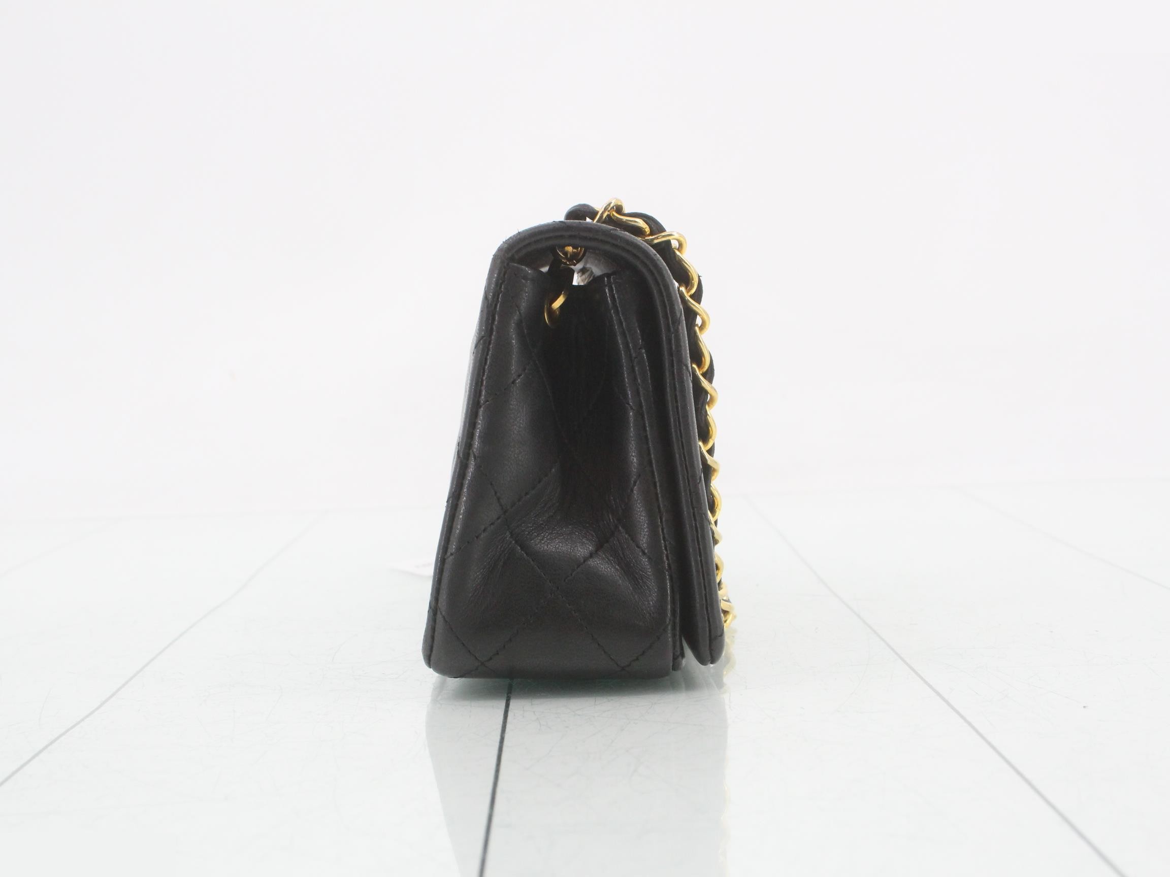 Matelassé Classic Chain Shoulder Bag, Lambskin, Black, Series 1, with original seal, W19 — view 4