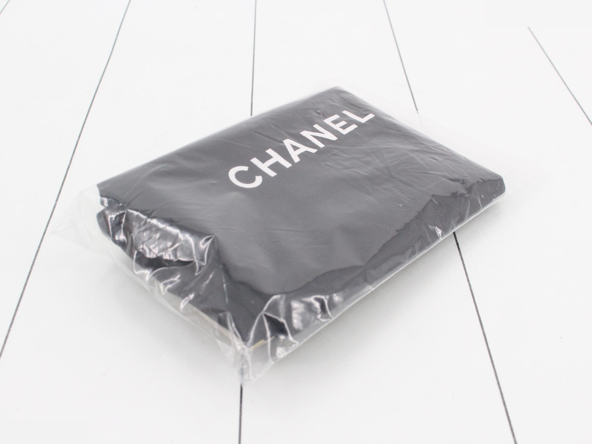 Reissue tote bag — view 7