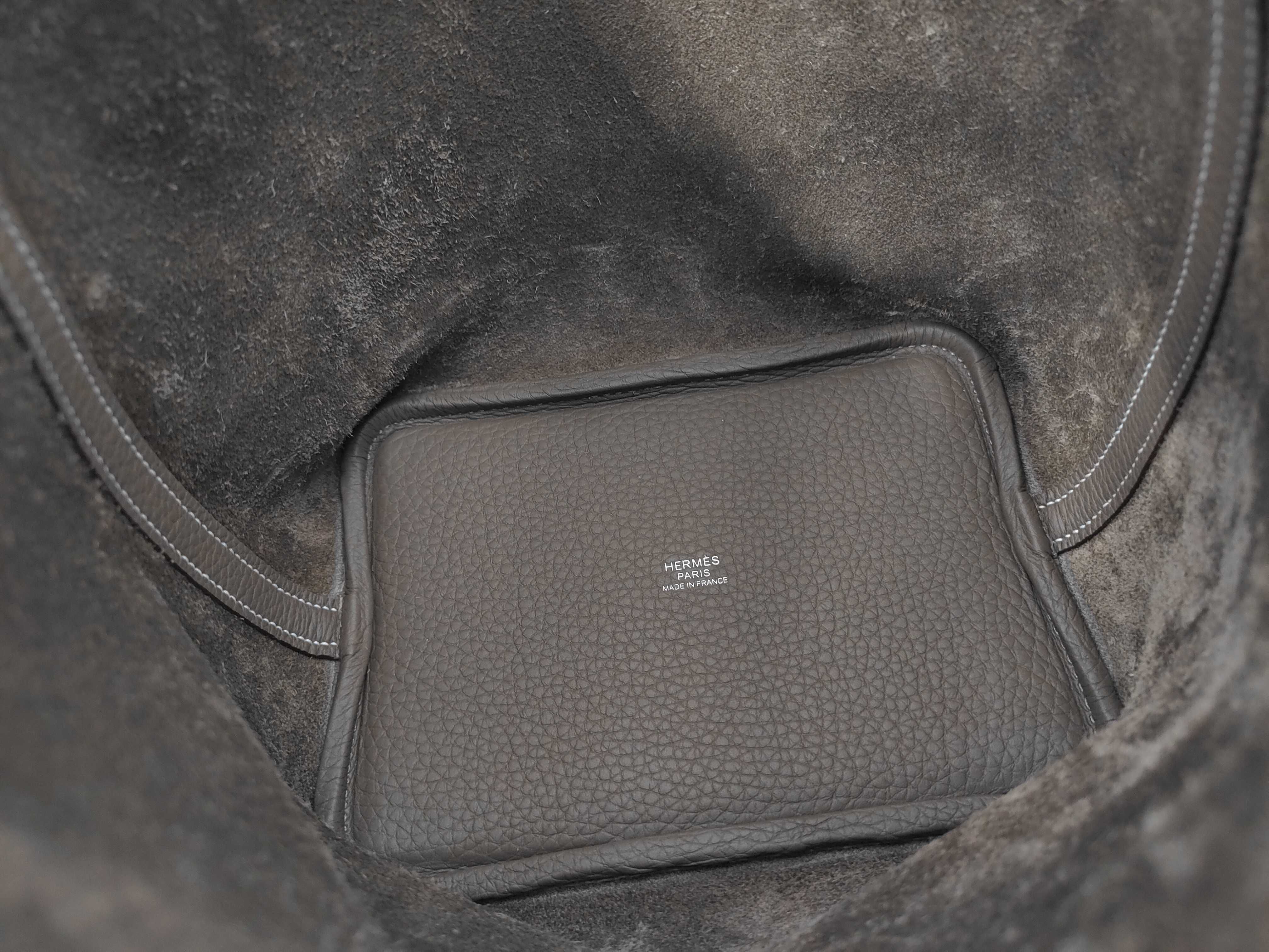 Picotin Lock PM U-stamp handbag — view 5