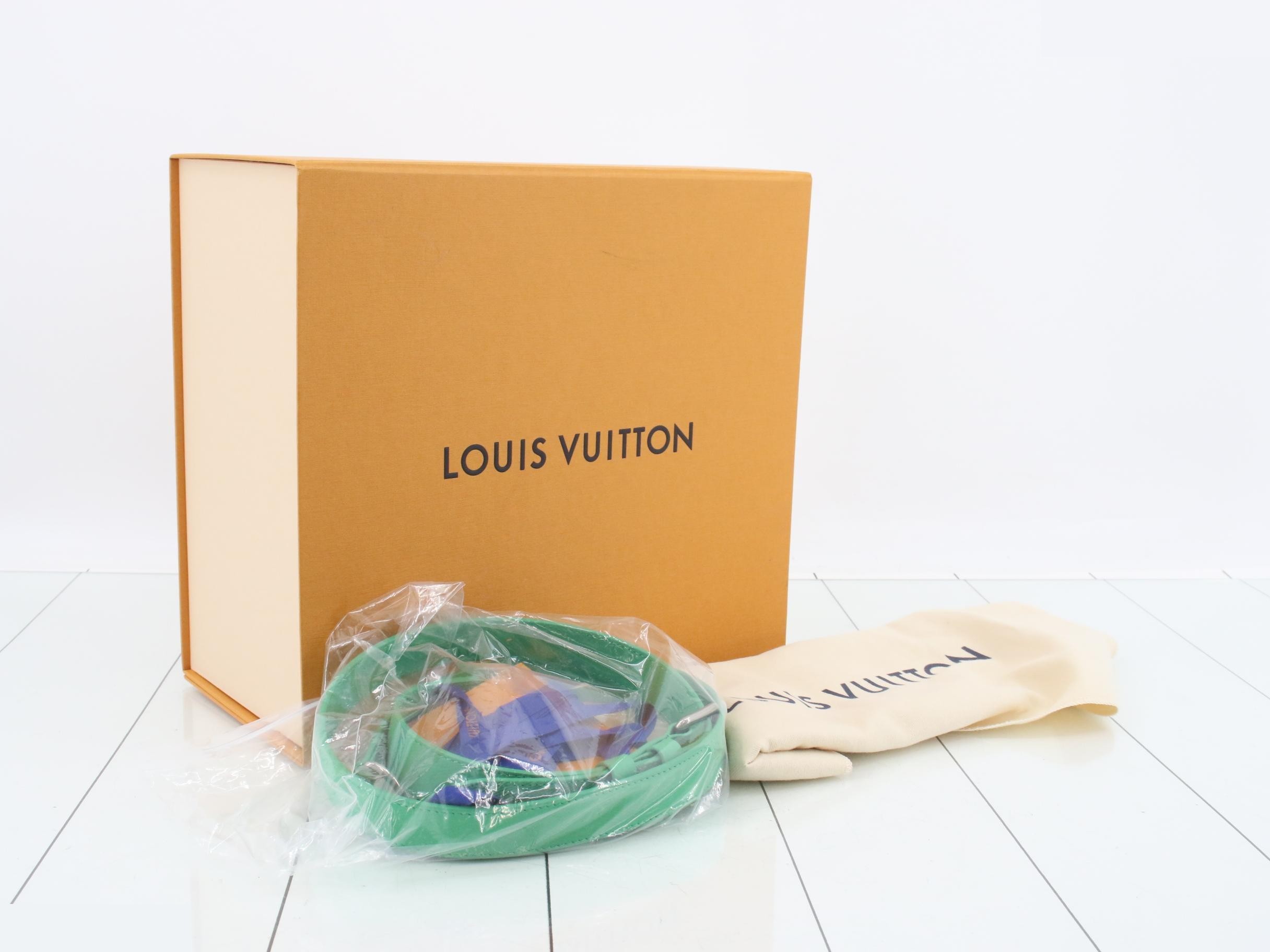 N40891 Shopper Tote MINI with strap, dust bag, and box. — view 7