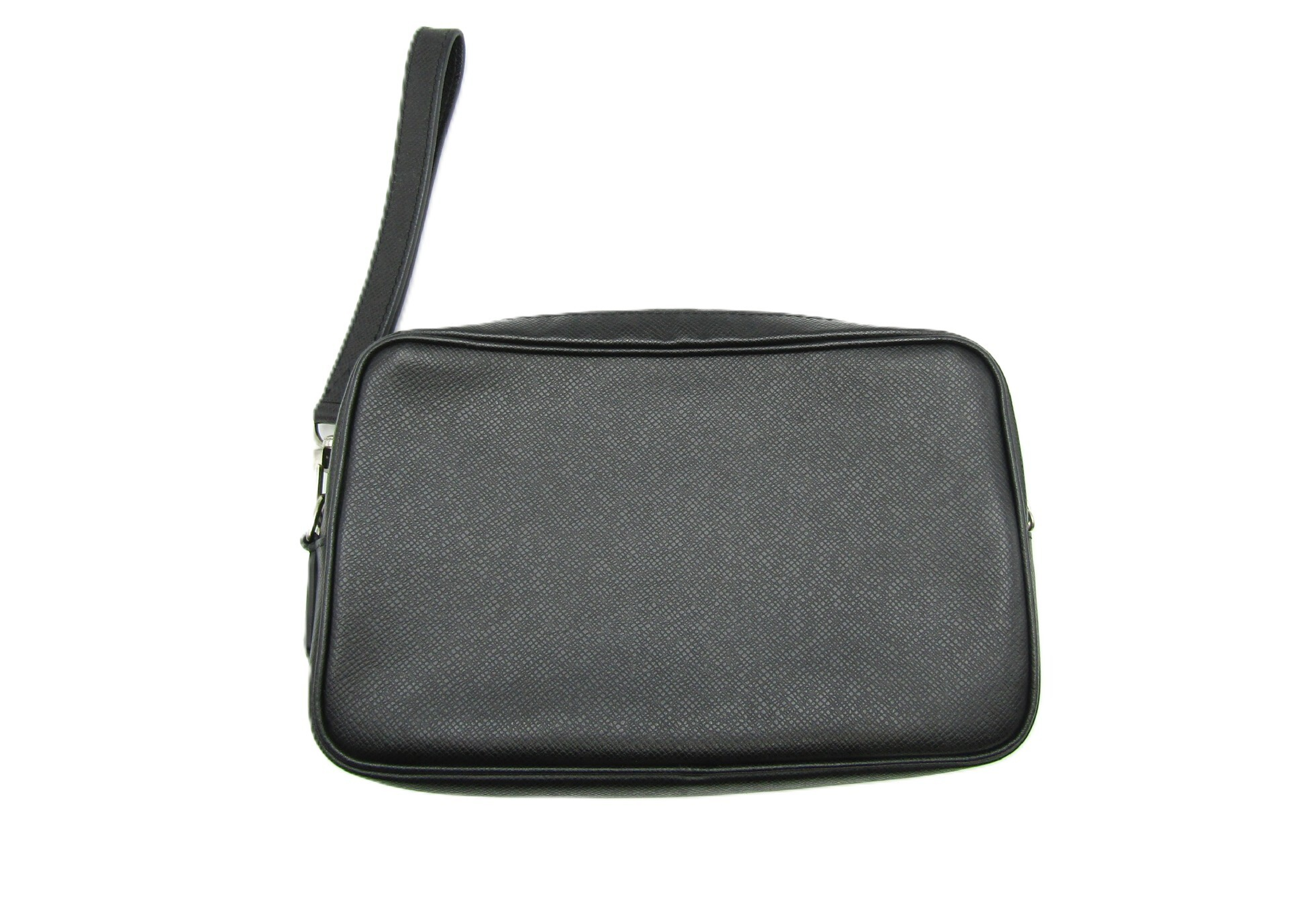 LV Pochette Kasai Taiga M33424 Noir Second Bag — view 2