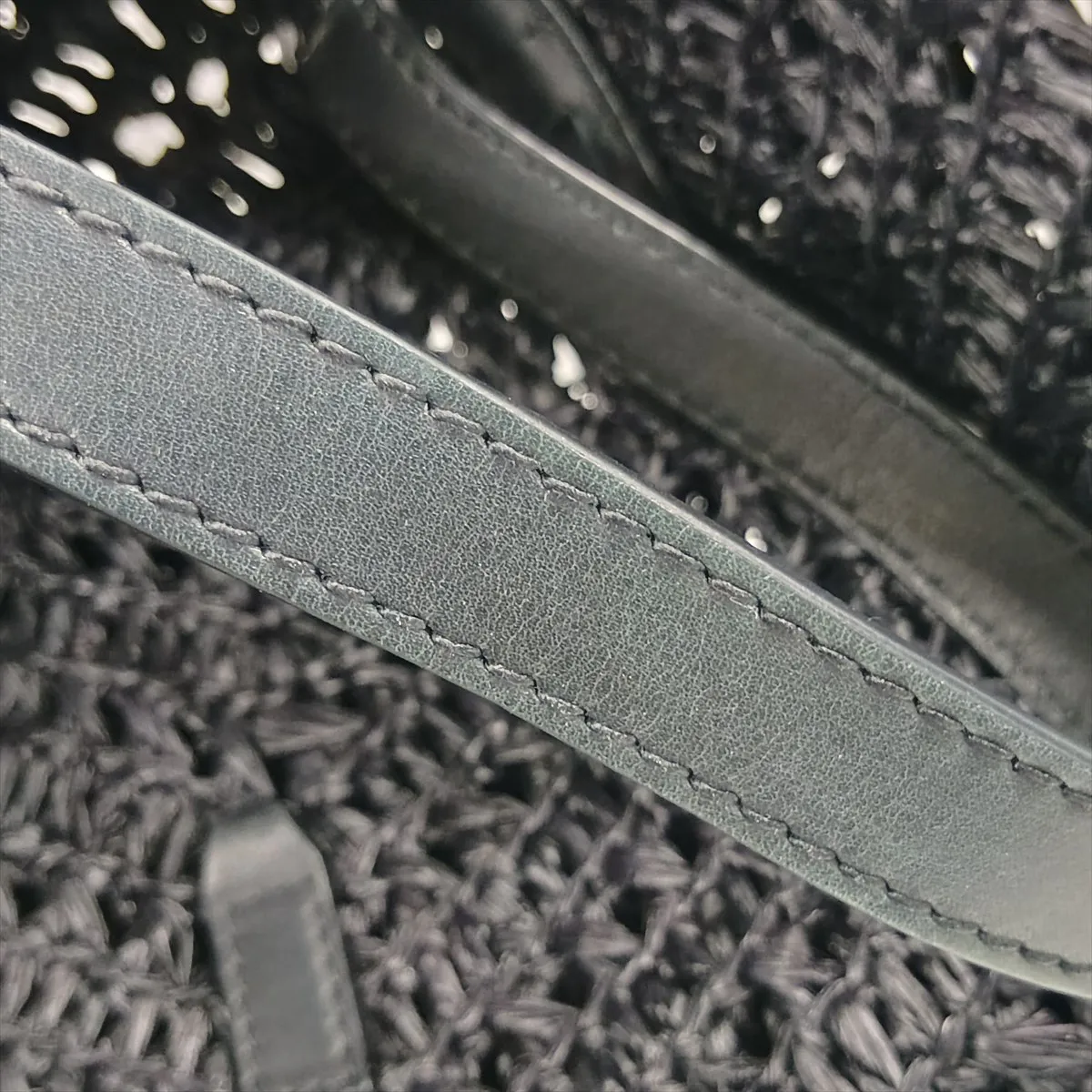 Panier Raffia x Leather Tote Bag, Black — view 11