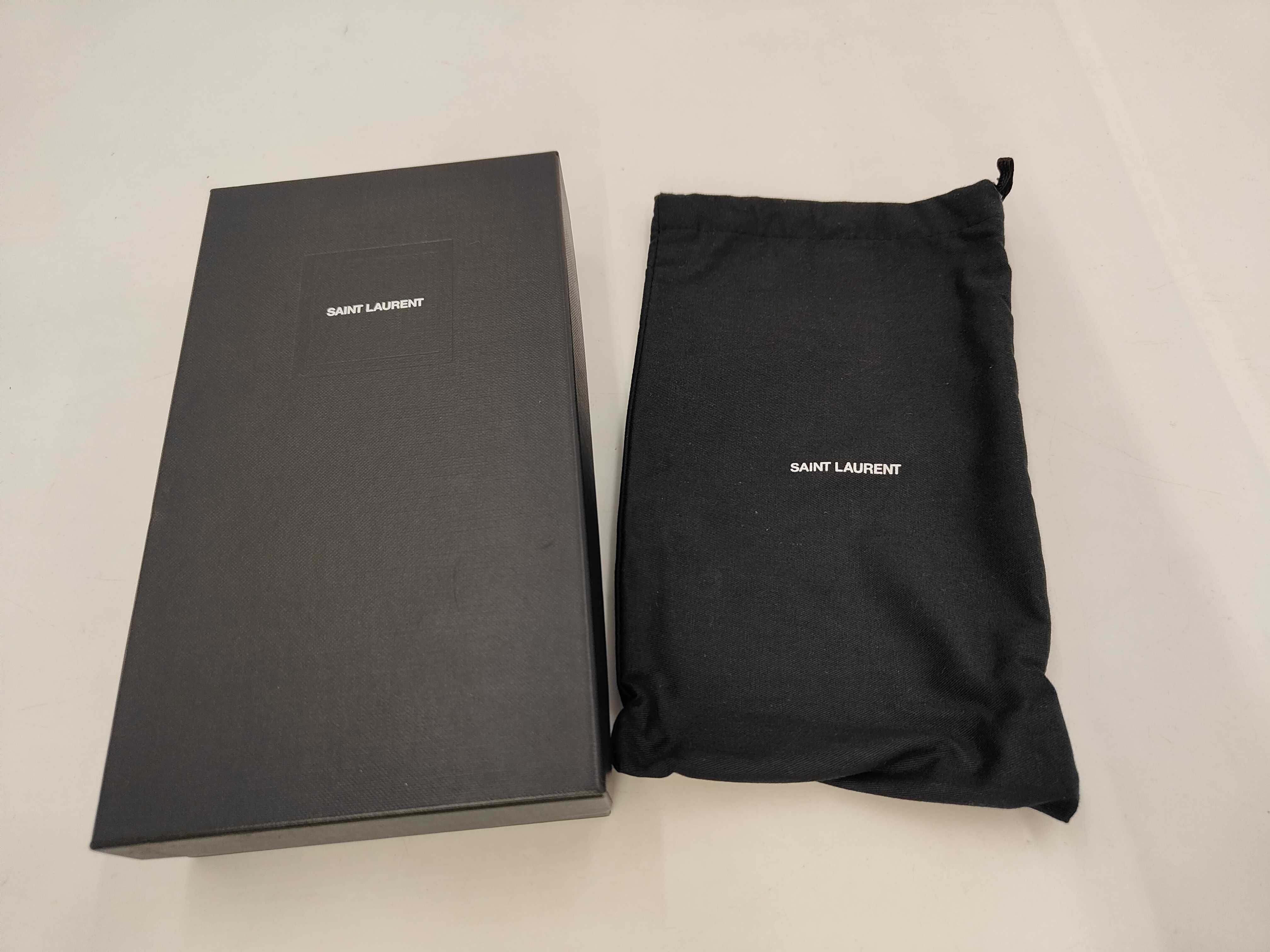 logo embossed YSL hardware long wallet — view 9