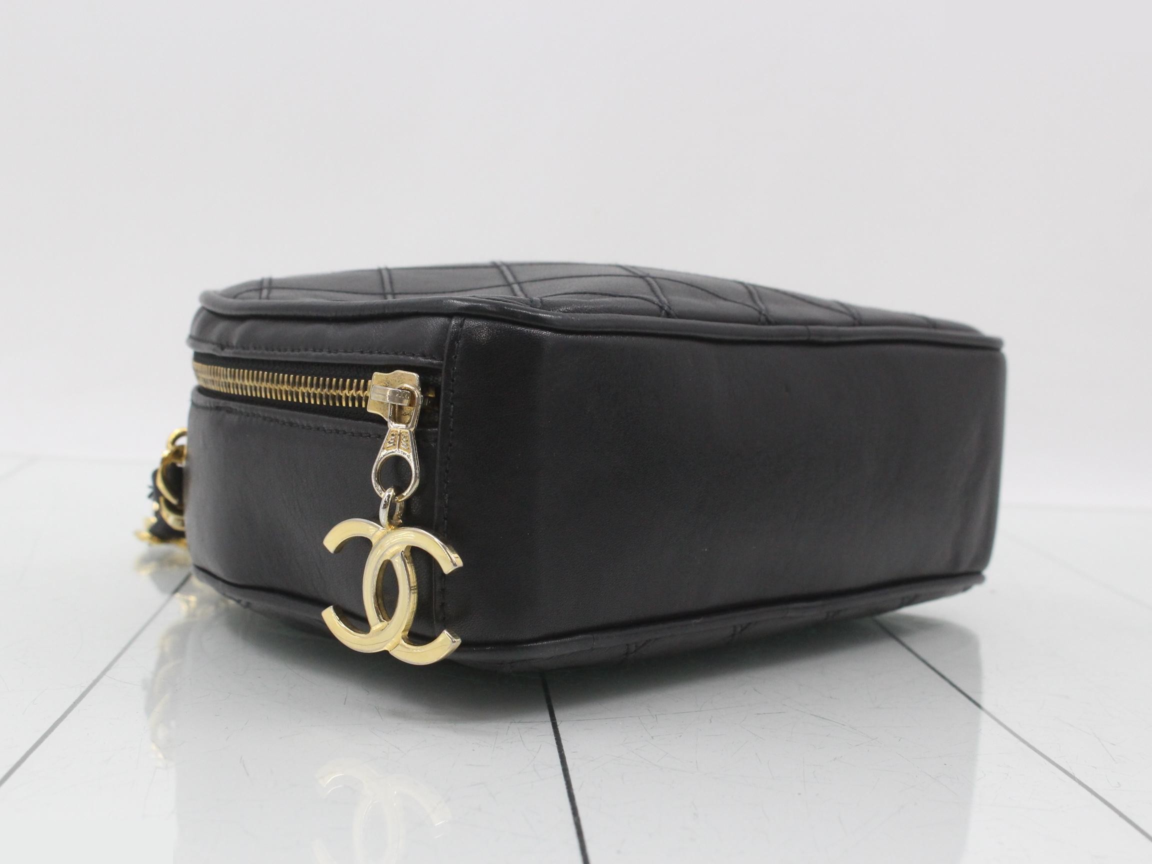 Bicolore Leather Chain Handbag — view 5