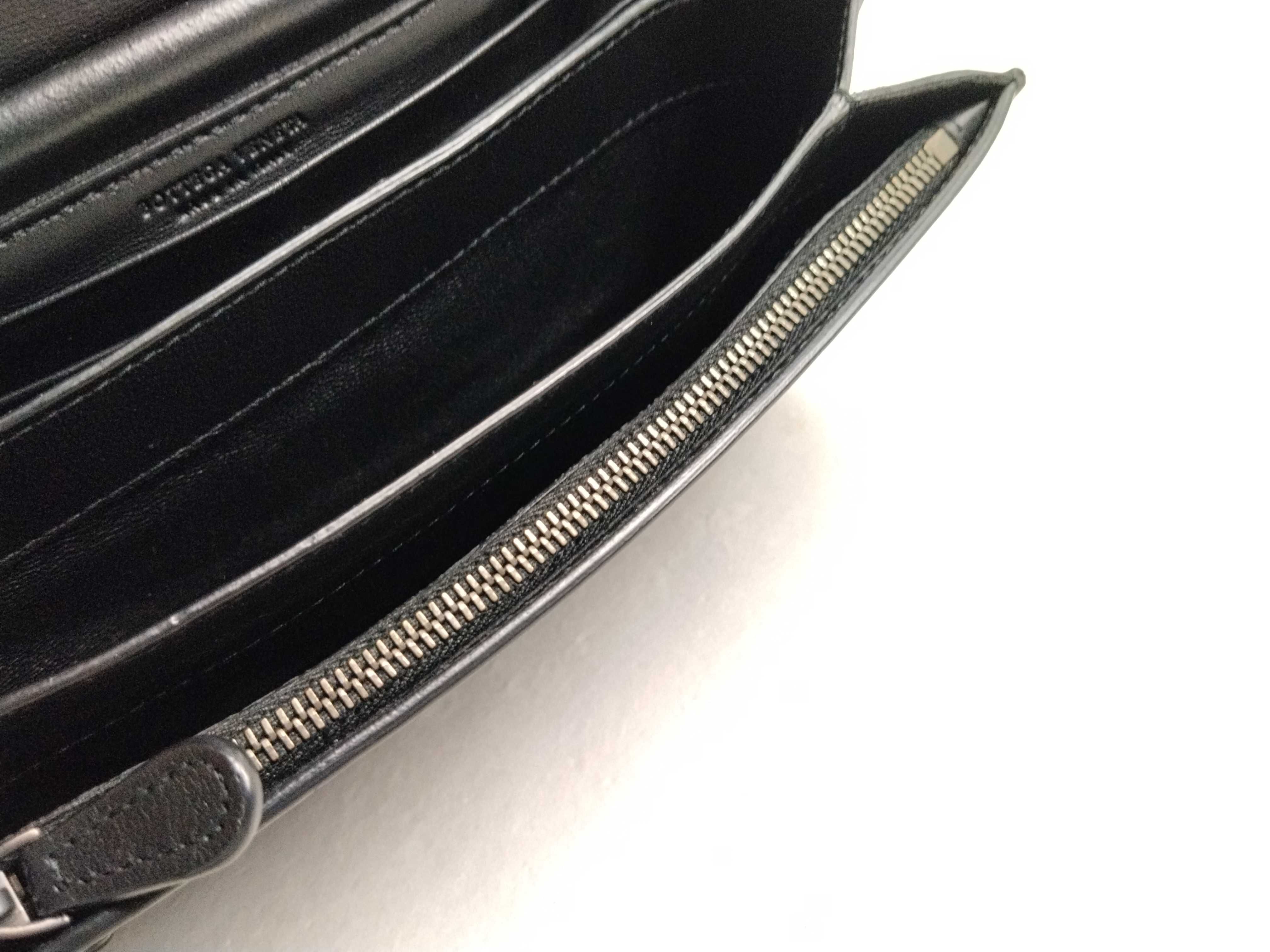 Intrecciato Chain Wallet Intrecciato Shoulder Bag — view 13