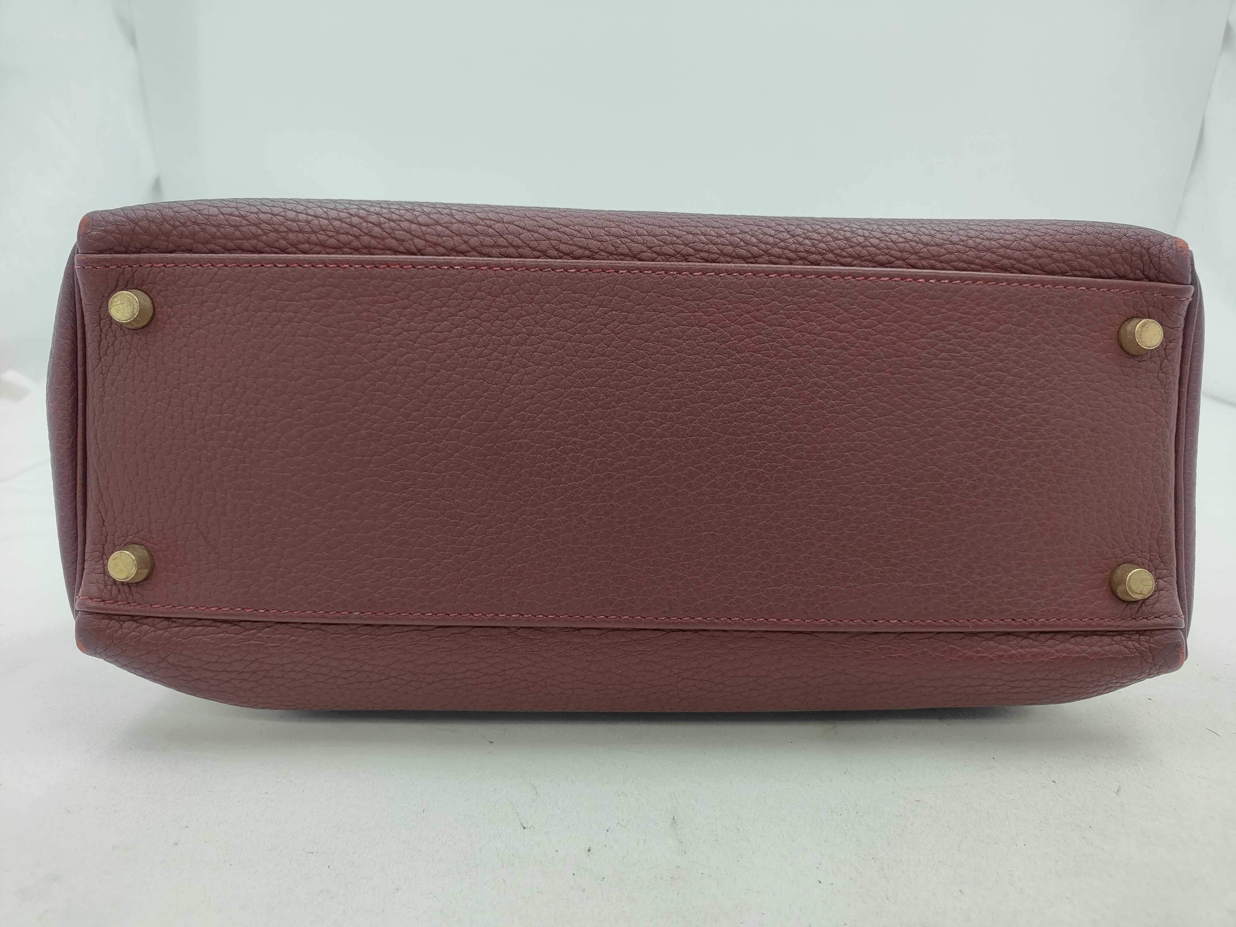Kelly 32 Retourne Togo Rouge H Gold Hardware I Handbag — view 6