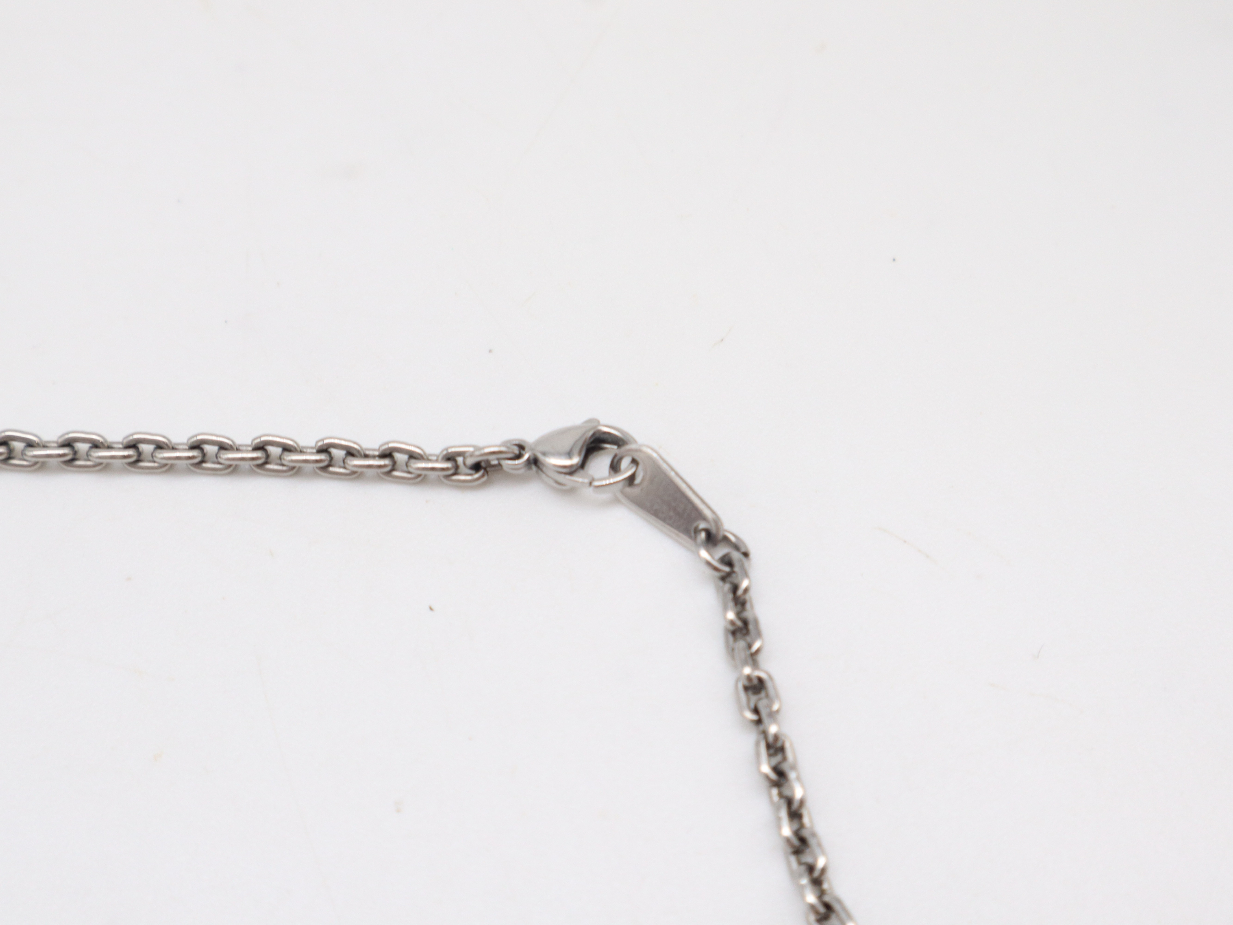 M00675 Monogram Bold Necklace — view 2
