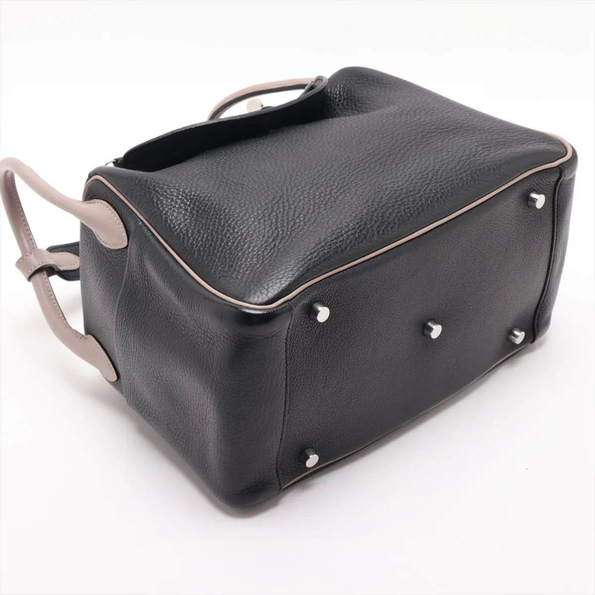[Individually packaged] Hermes Lindy 30 Taurillon Clemence Black x Etoupe Silver Hardware K: 2007 — view 4