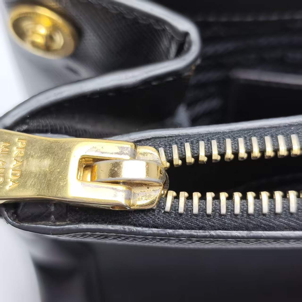 【*Shipped from: China*】PRADA Galleria Leather Handbag — view 12