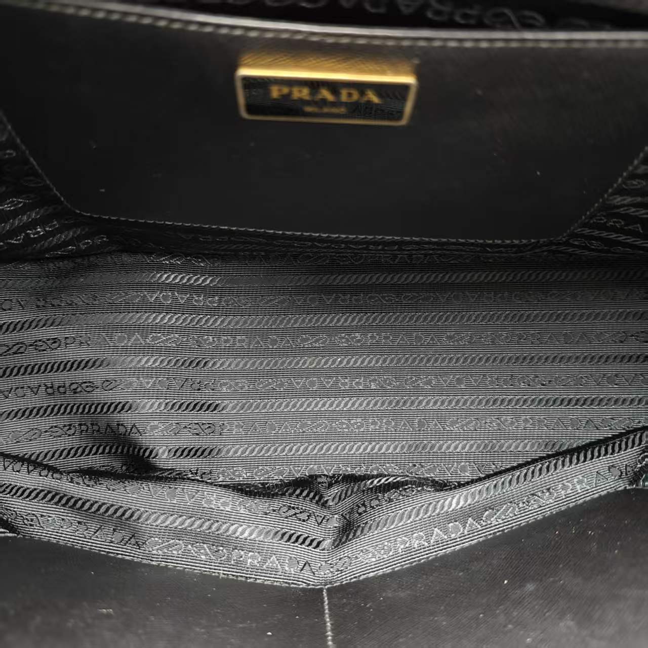 【*Shipped from: China*】PRADA Galleria Leather Handbag — view 5