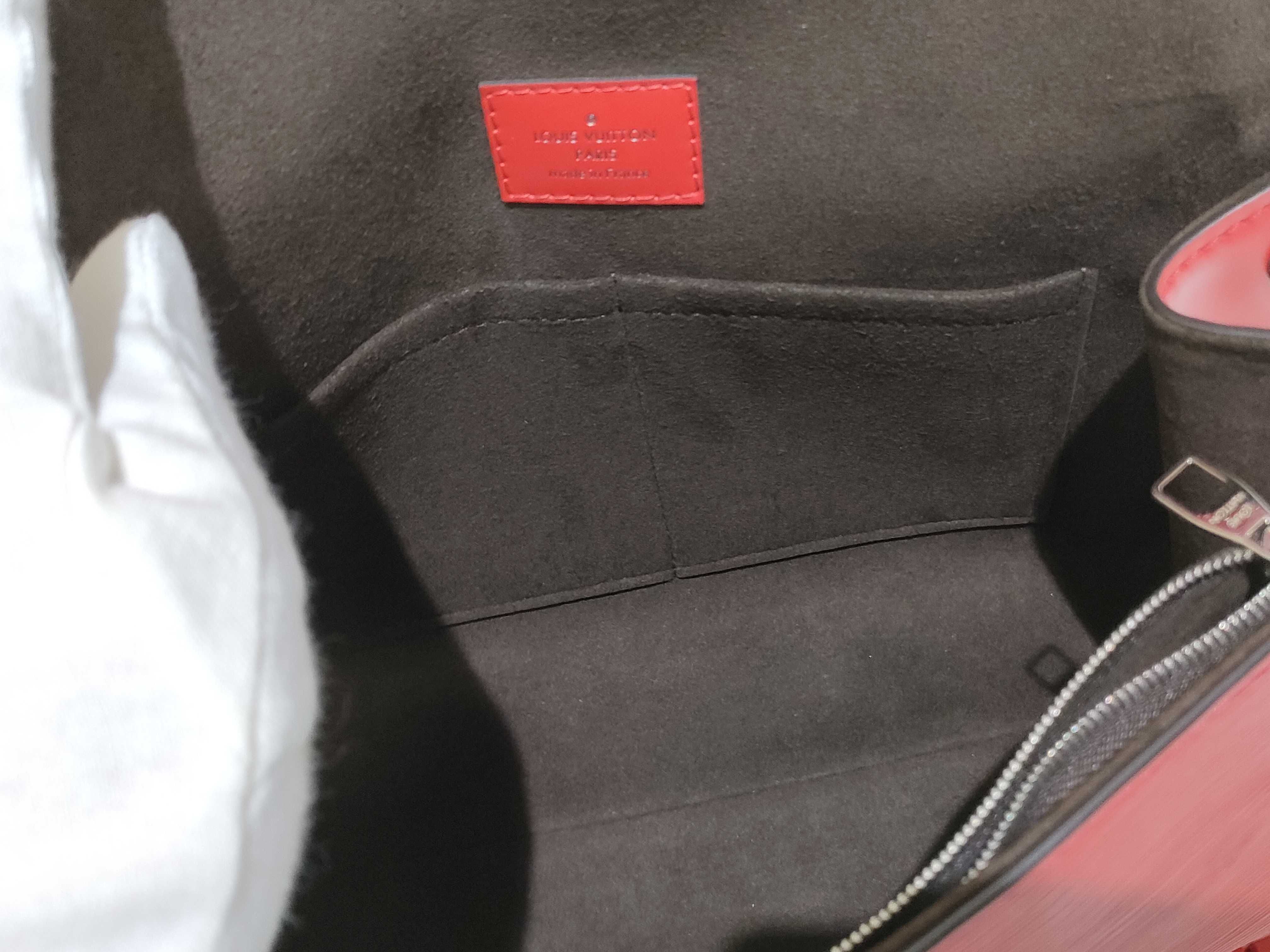 Epi LV Cluny BB Epi M41337 SR0138 Red Handbag — view 8