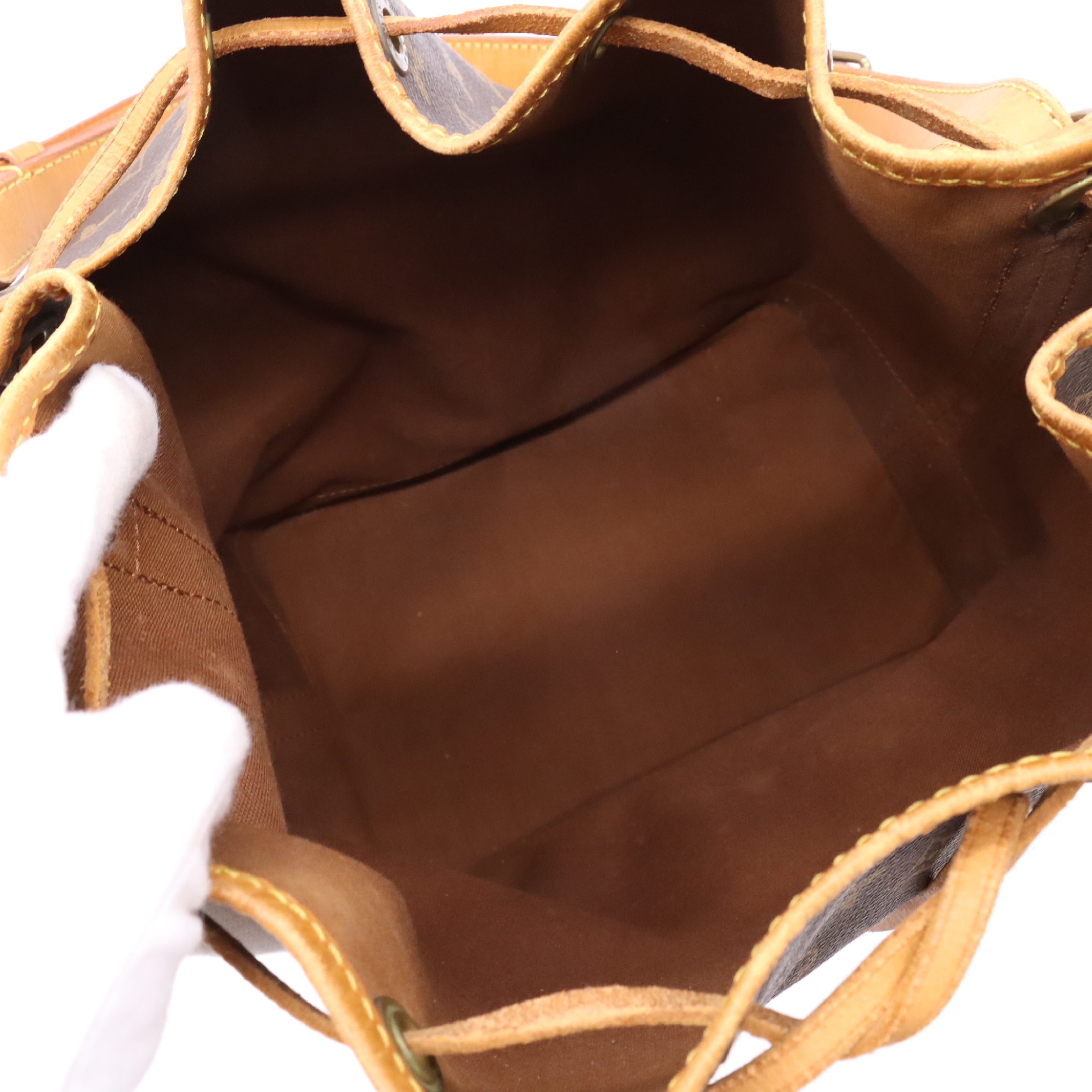 M42224 Monogram Noé Shoulder Bag — view 8