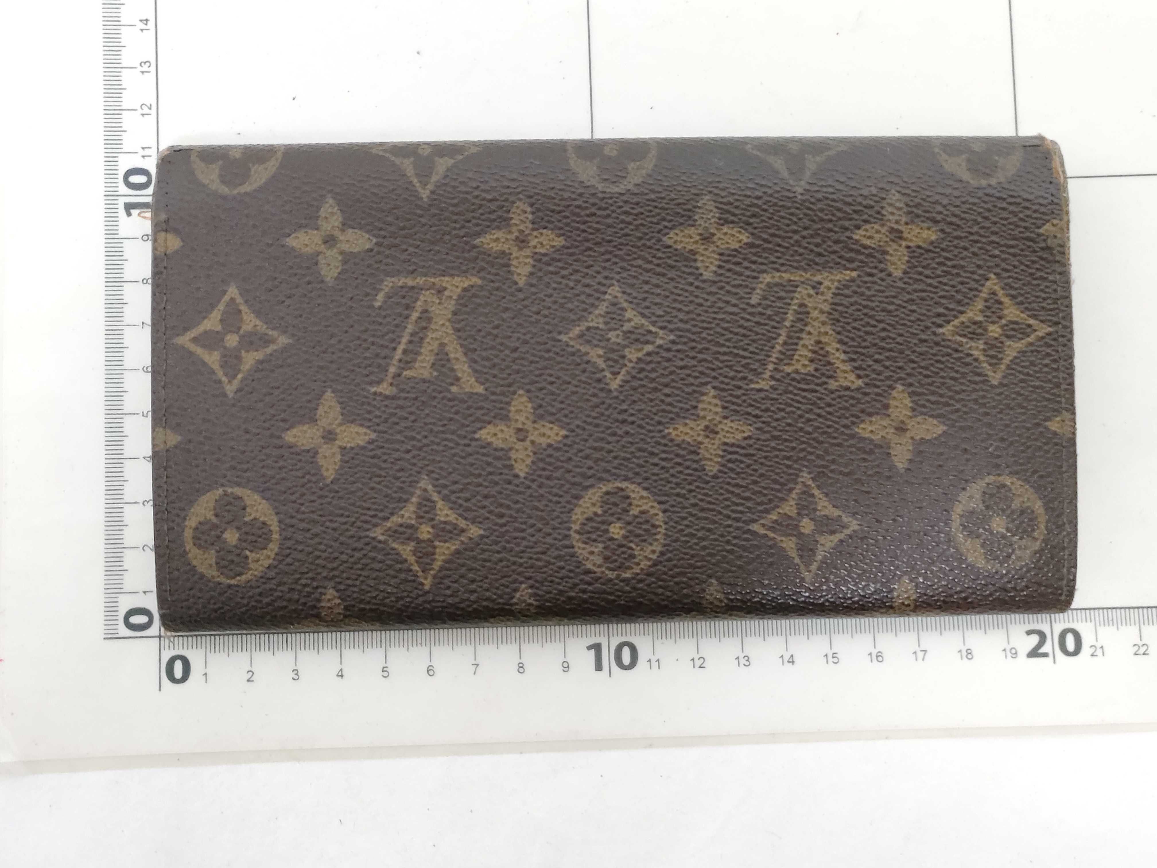 Monogram Portefeuille Sarah Wallet — view 2