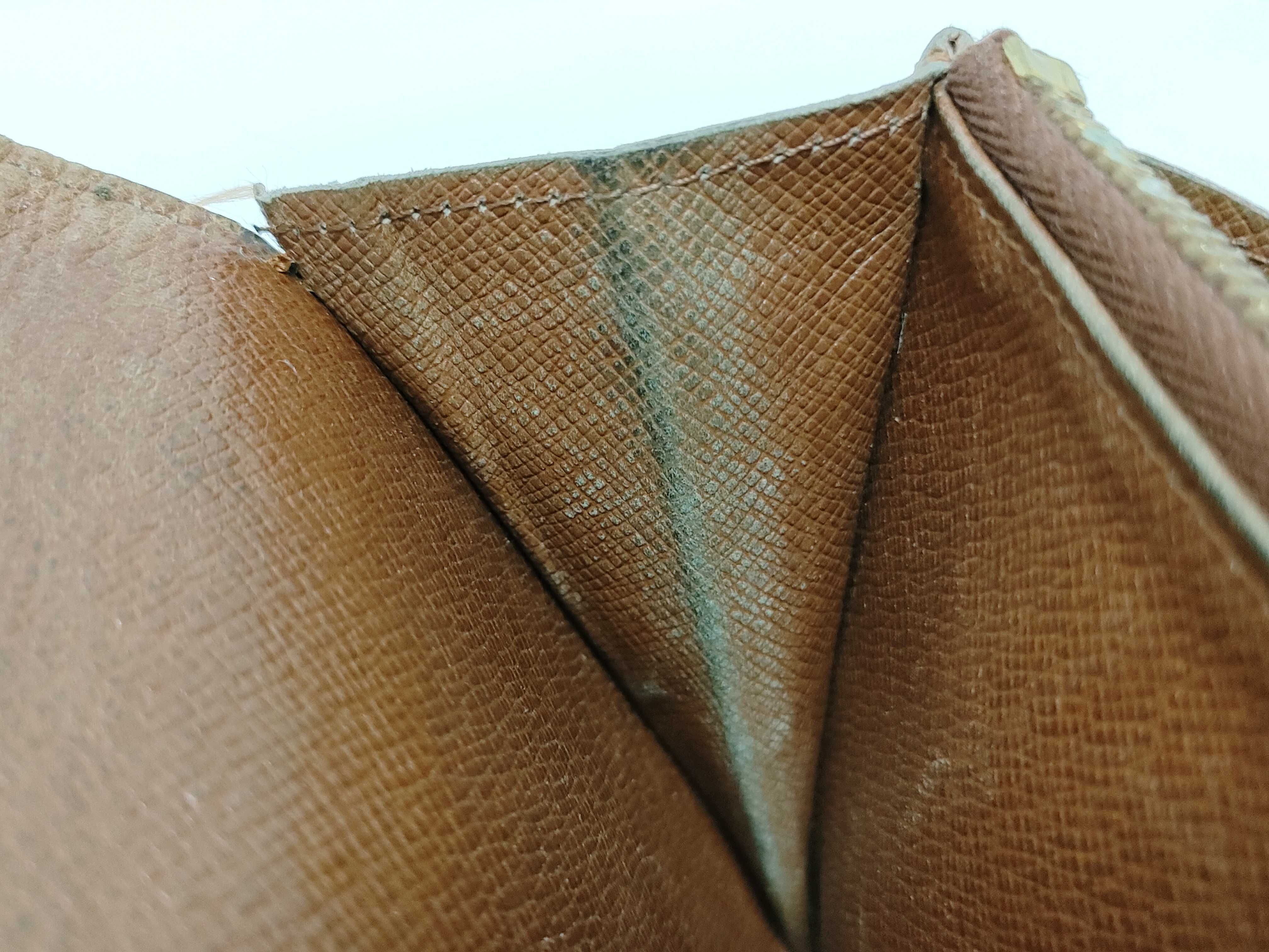 Monogram Portefeuille Sarah Wallet — view 11