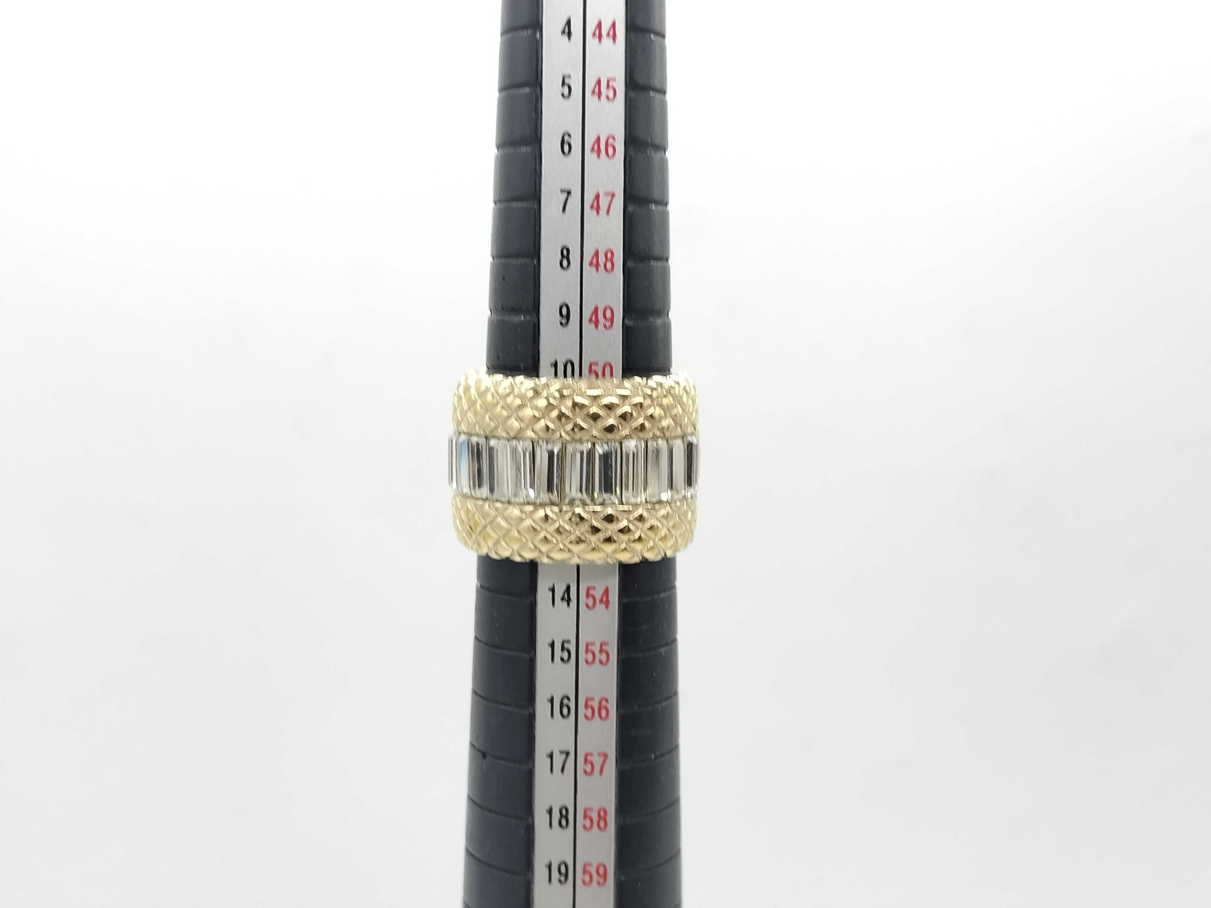 Coco Mark Quilted Stone Ring (Partially Damaged) — view 4
