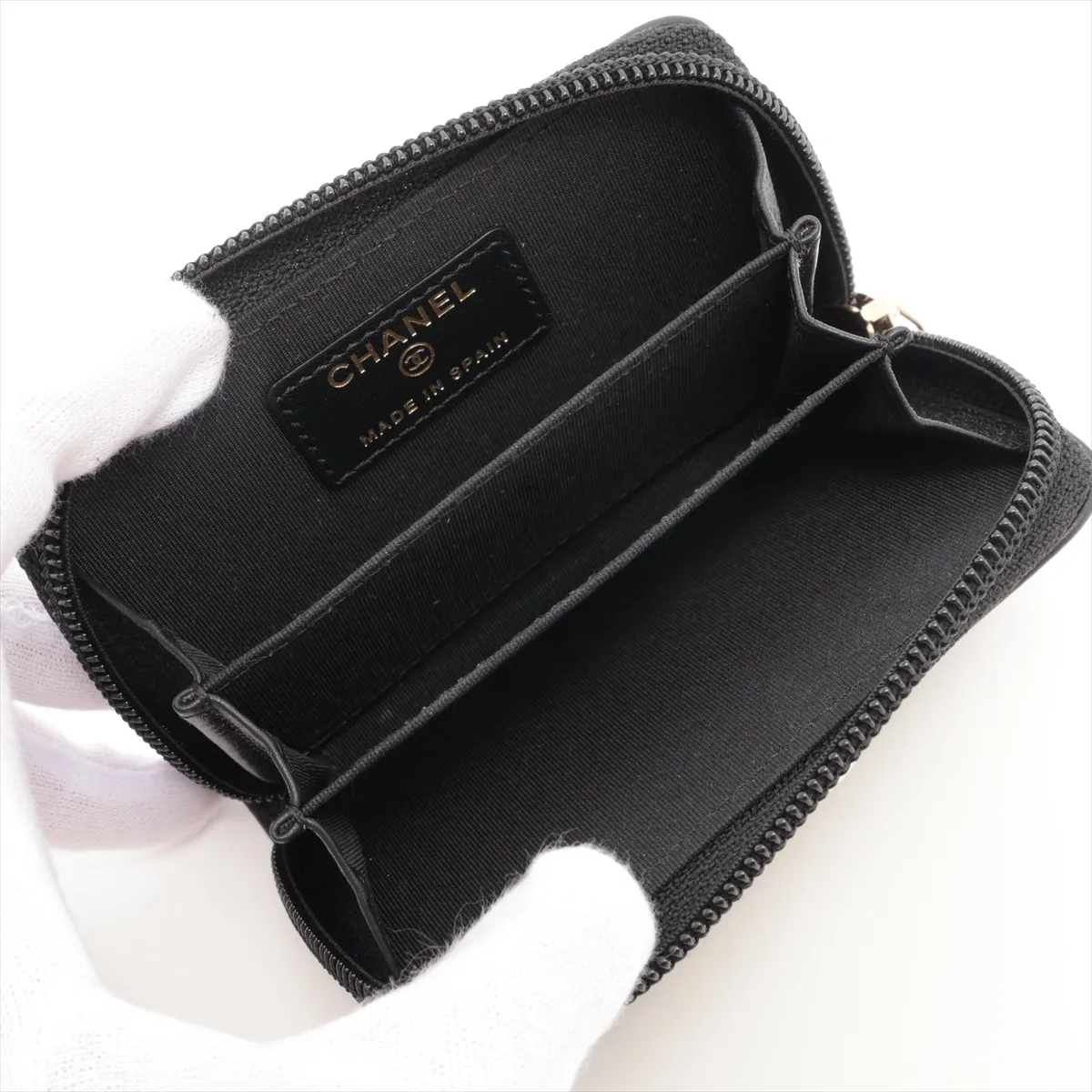 Boy Chanel Leather Coin Case, Black with Gold Hardware, 27371522 — view 3