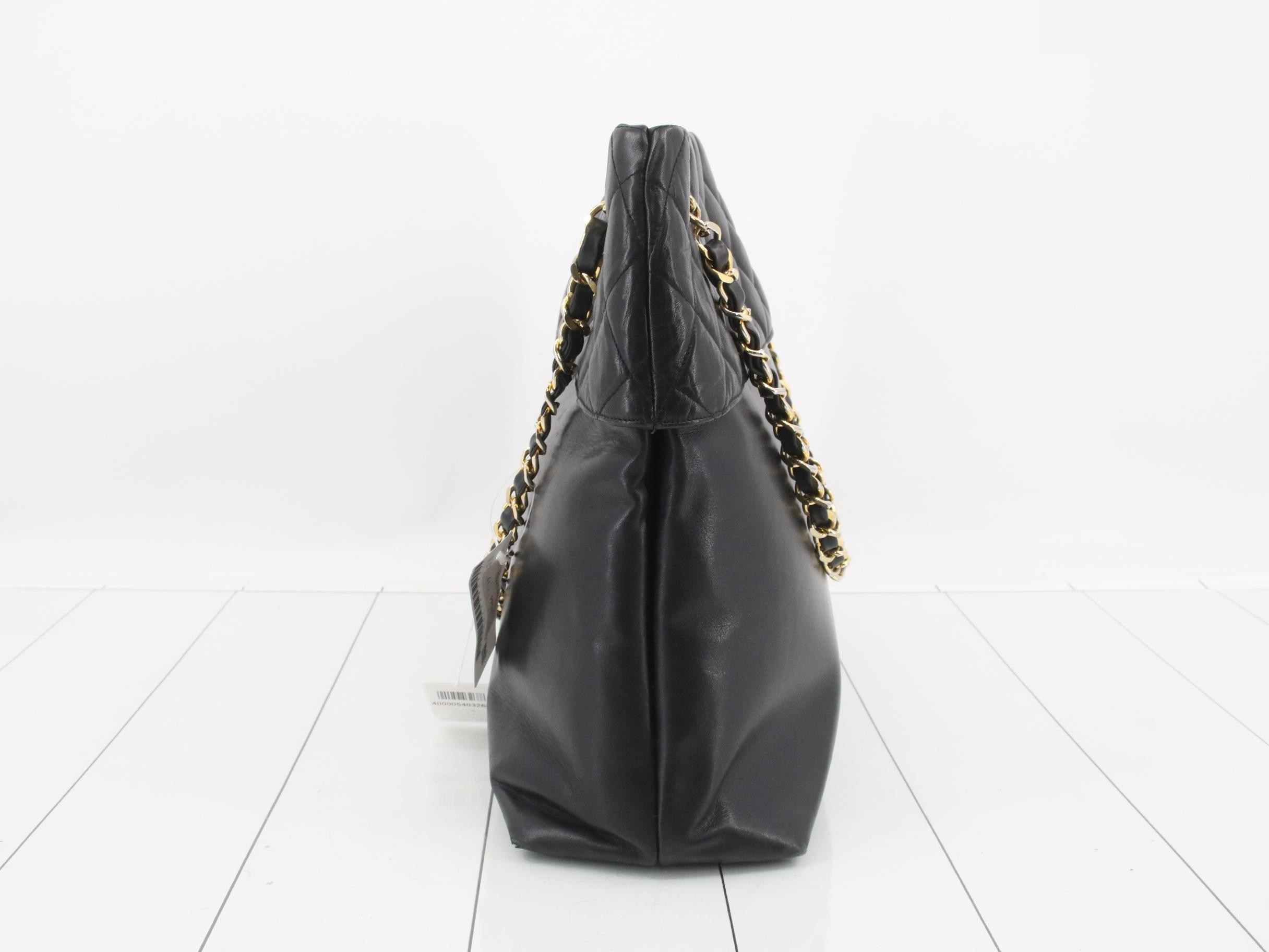 Matelassé Tote Bag — view 4