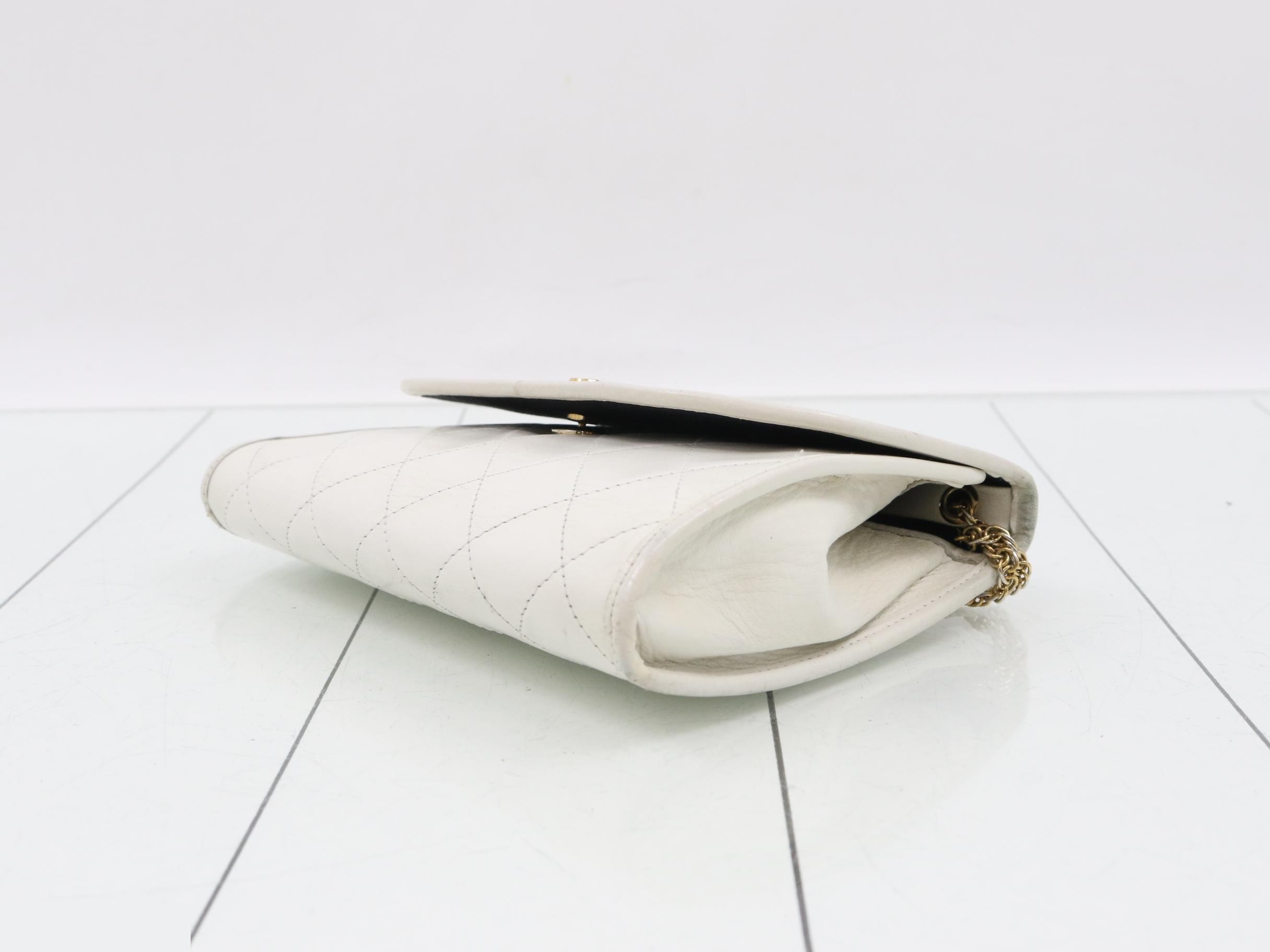 Matelassé White Shoulder Bag — view 6