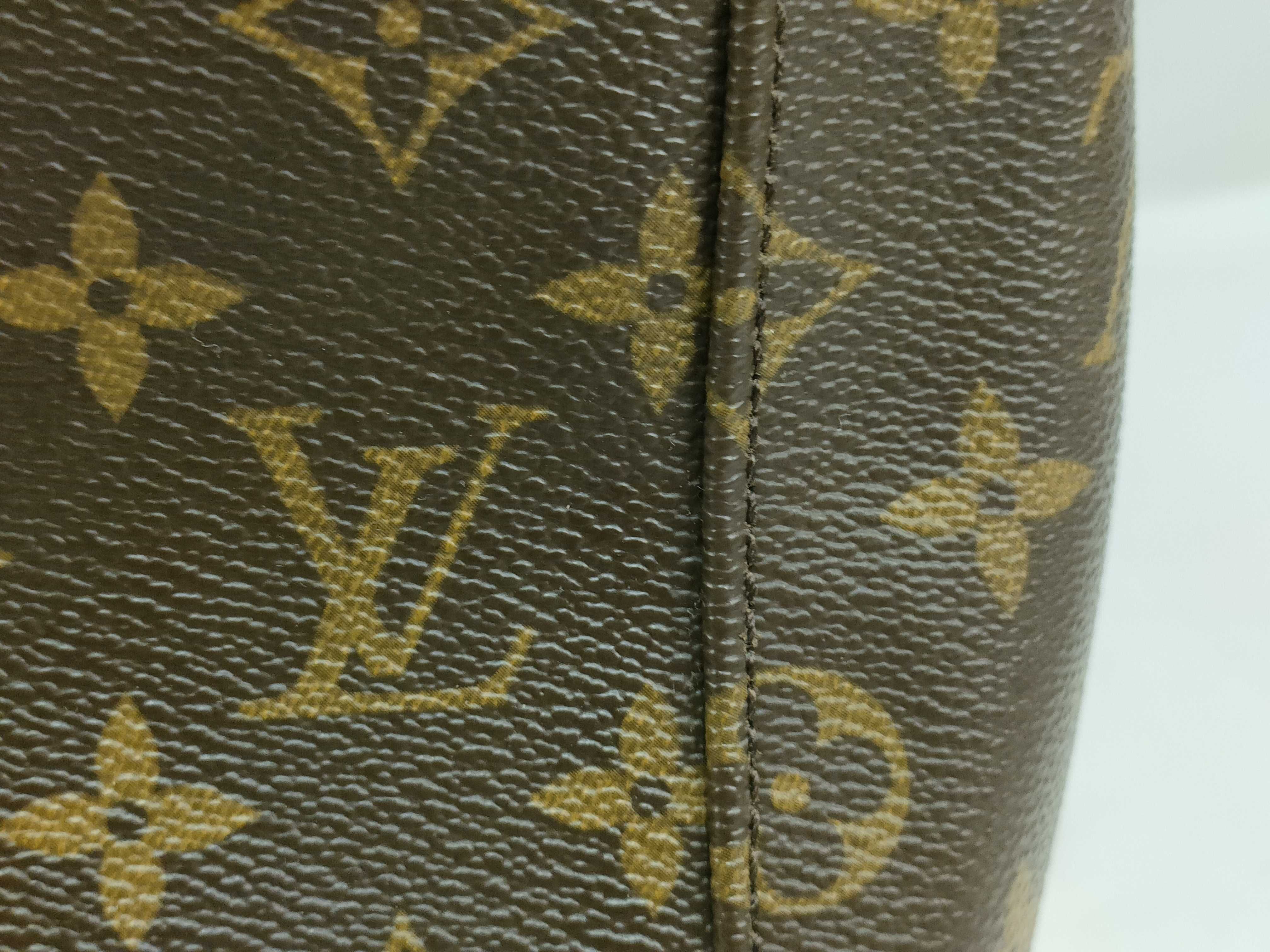 Monogram Looping GM Tote Bag — view 12