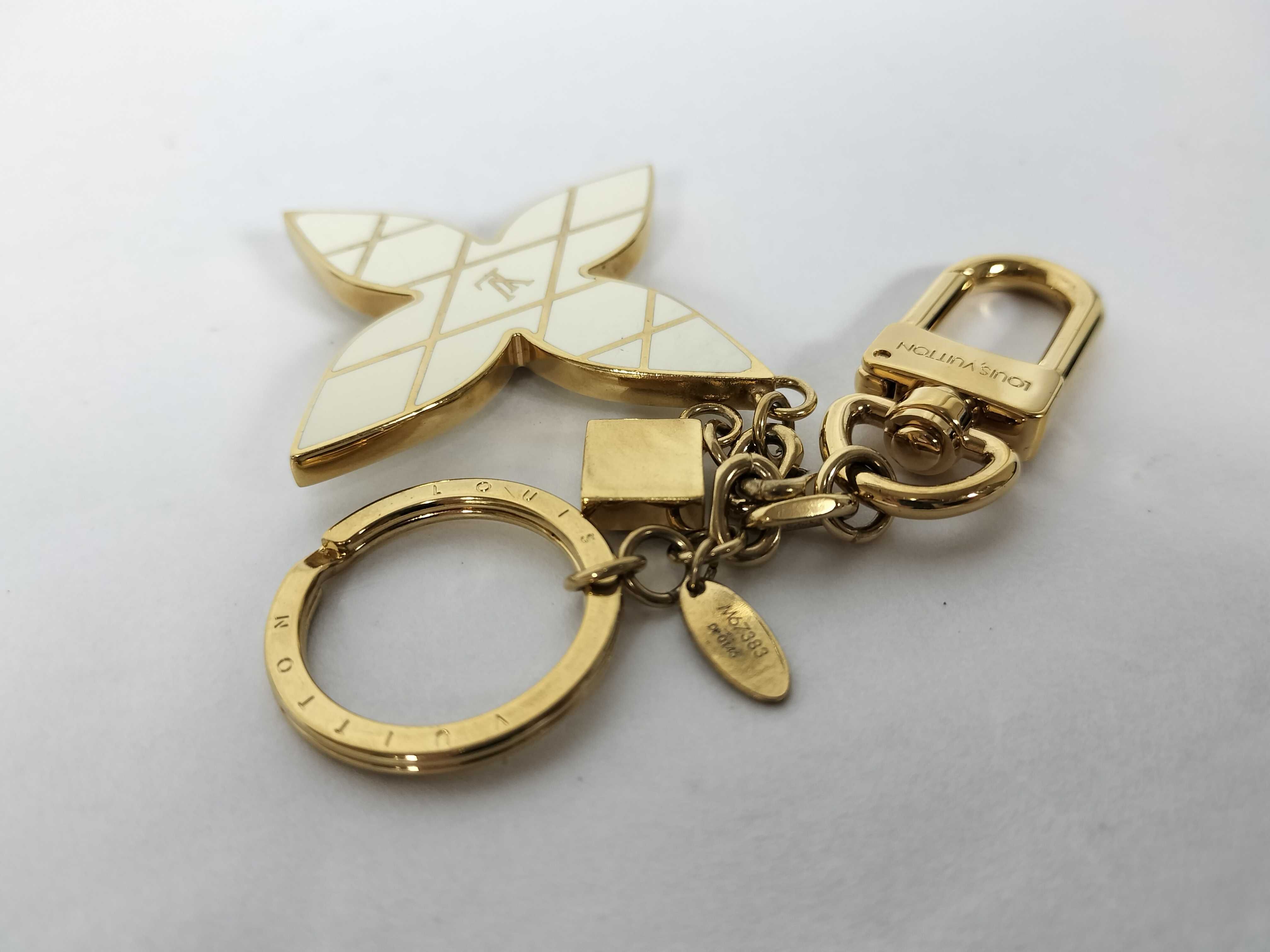 Maltage Flowers Key Case/Keychain — view 5
