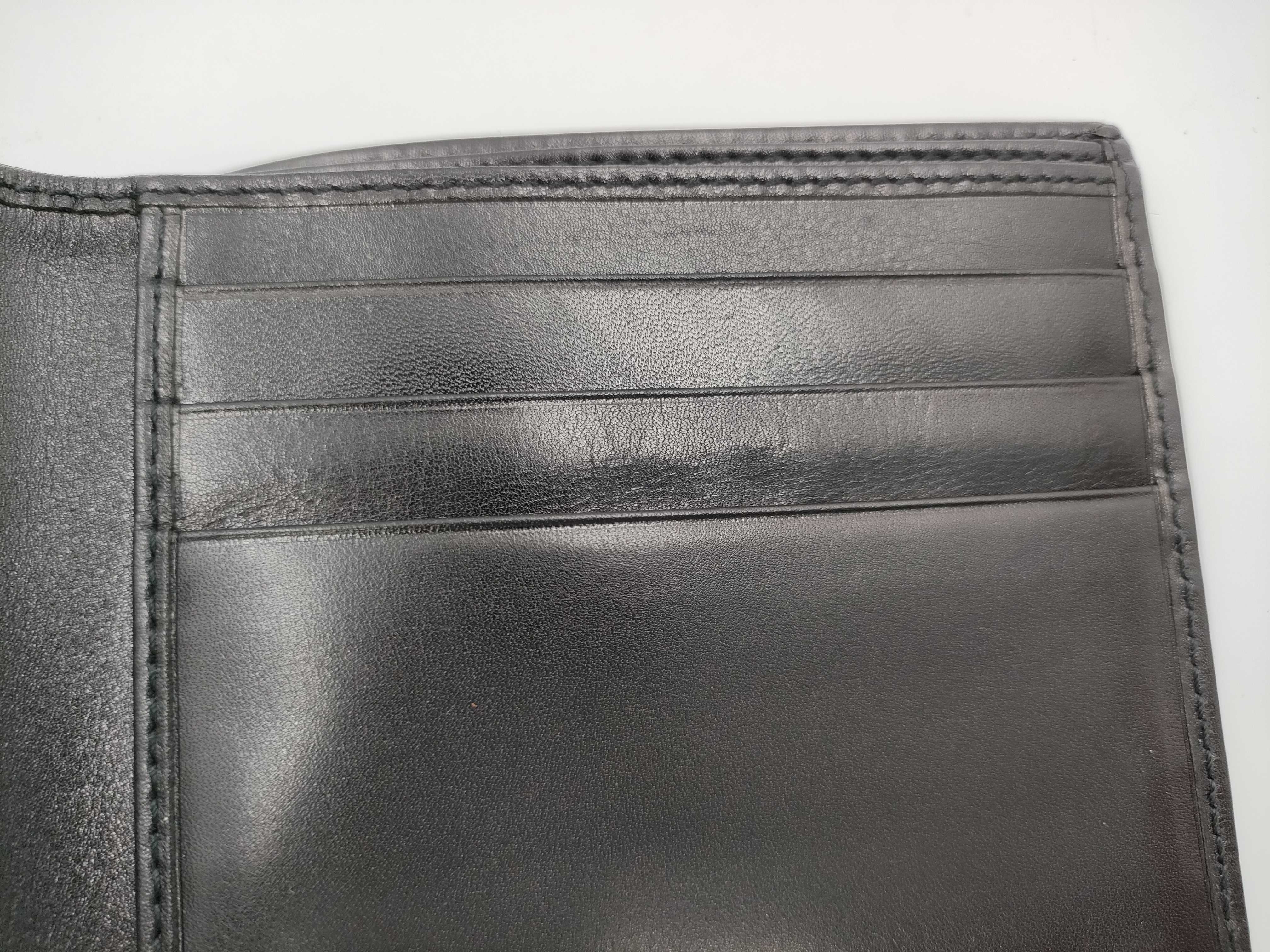 wallet, in excellent condition. — view 8