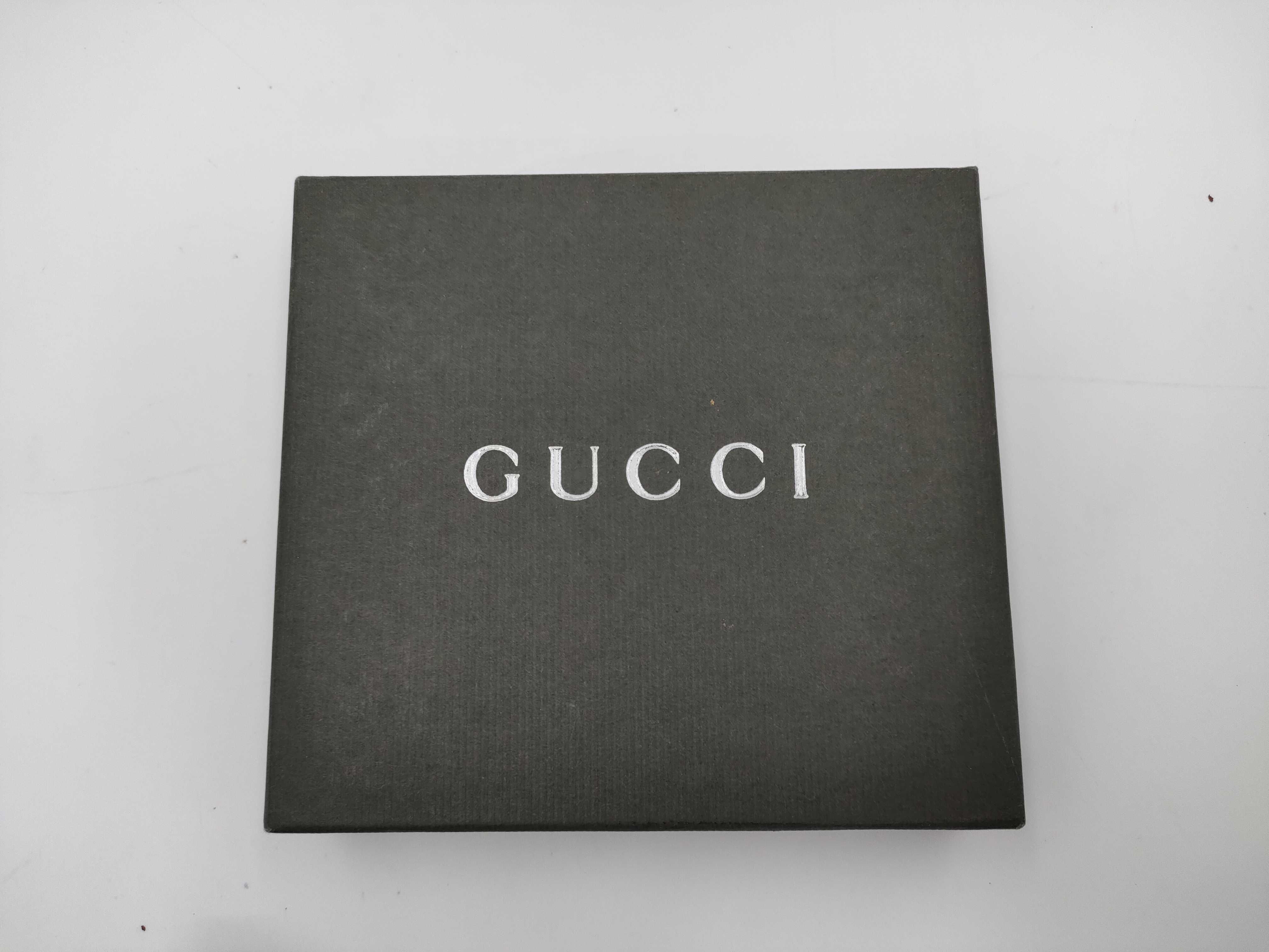 wallet, in excellent condition. — view 9