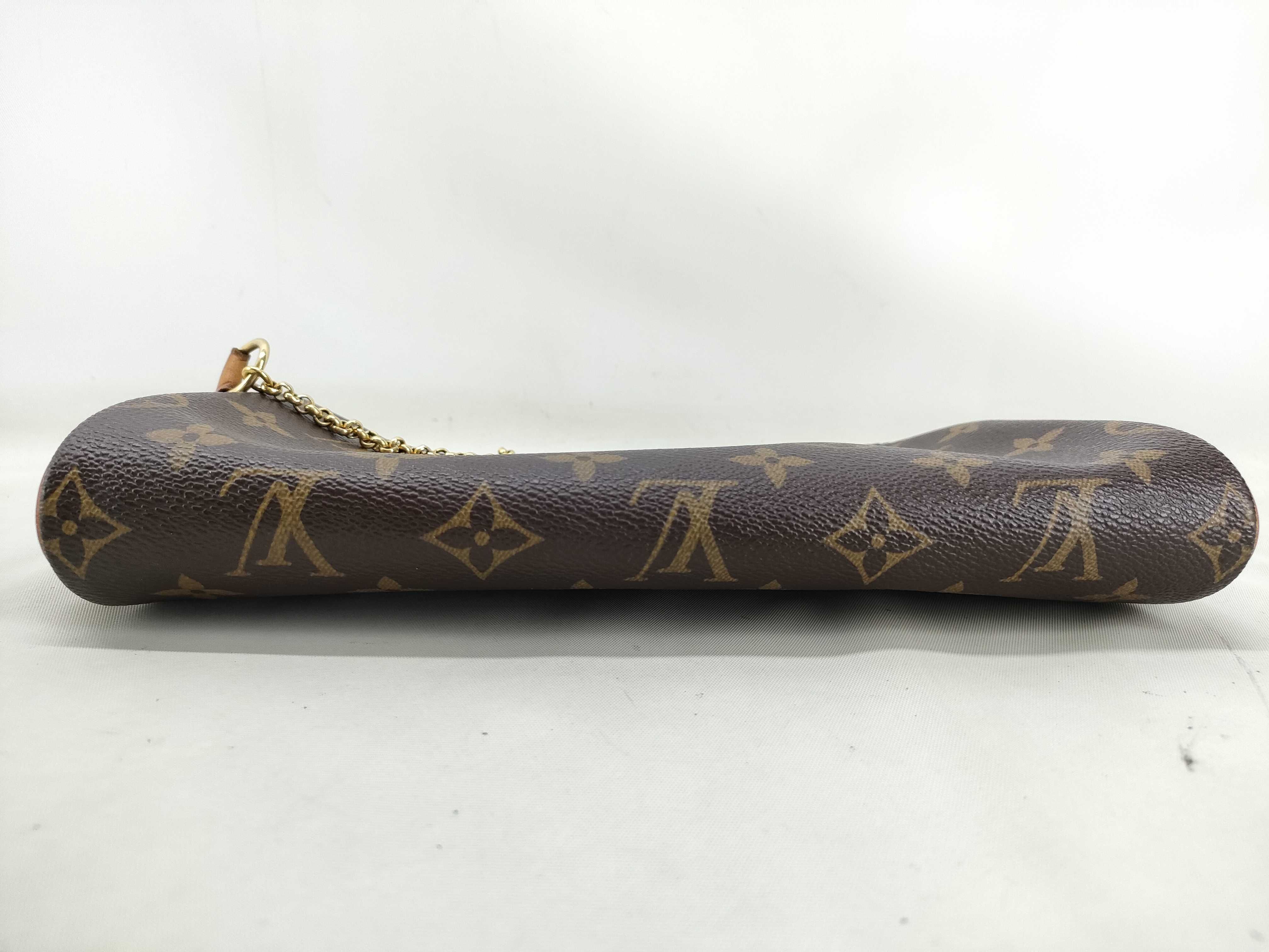 Monogram KR - Monogram Canvas Eva Clutch M95567 Handbag — view 3