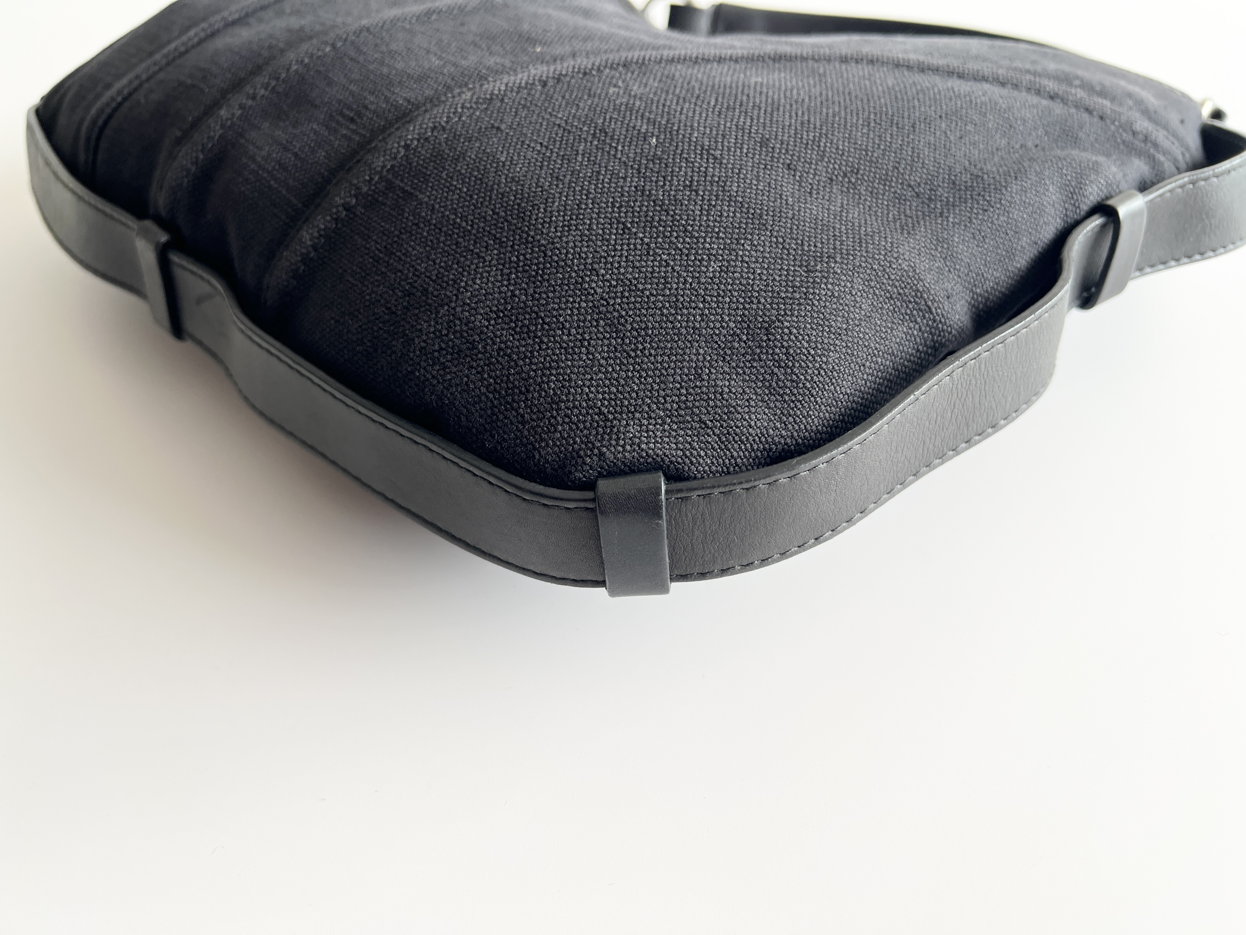 Mombasa Canvas Leather Shoulder Bag (One-Shoulder Bag) — view 12