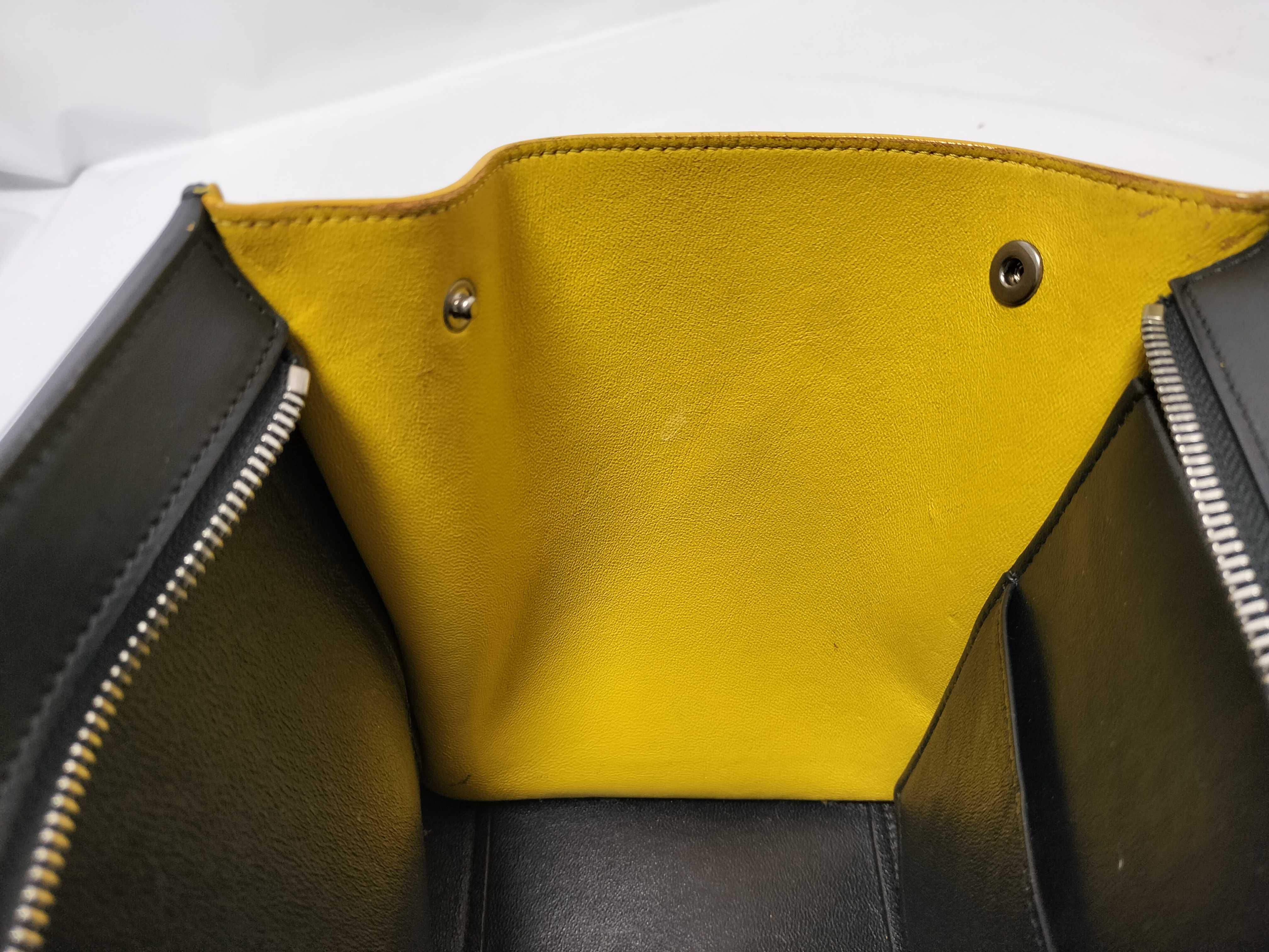 Swing Crossbody Bag, Two-Tone Handbag — view 14