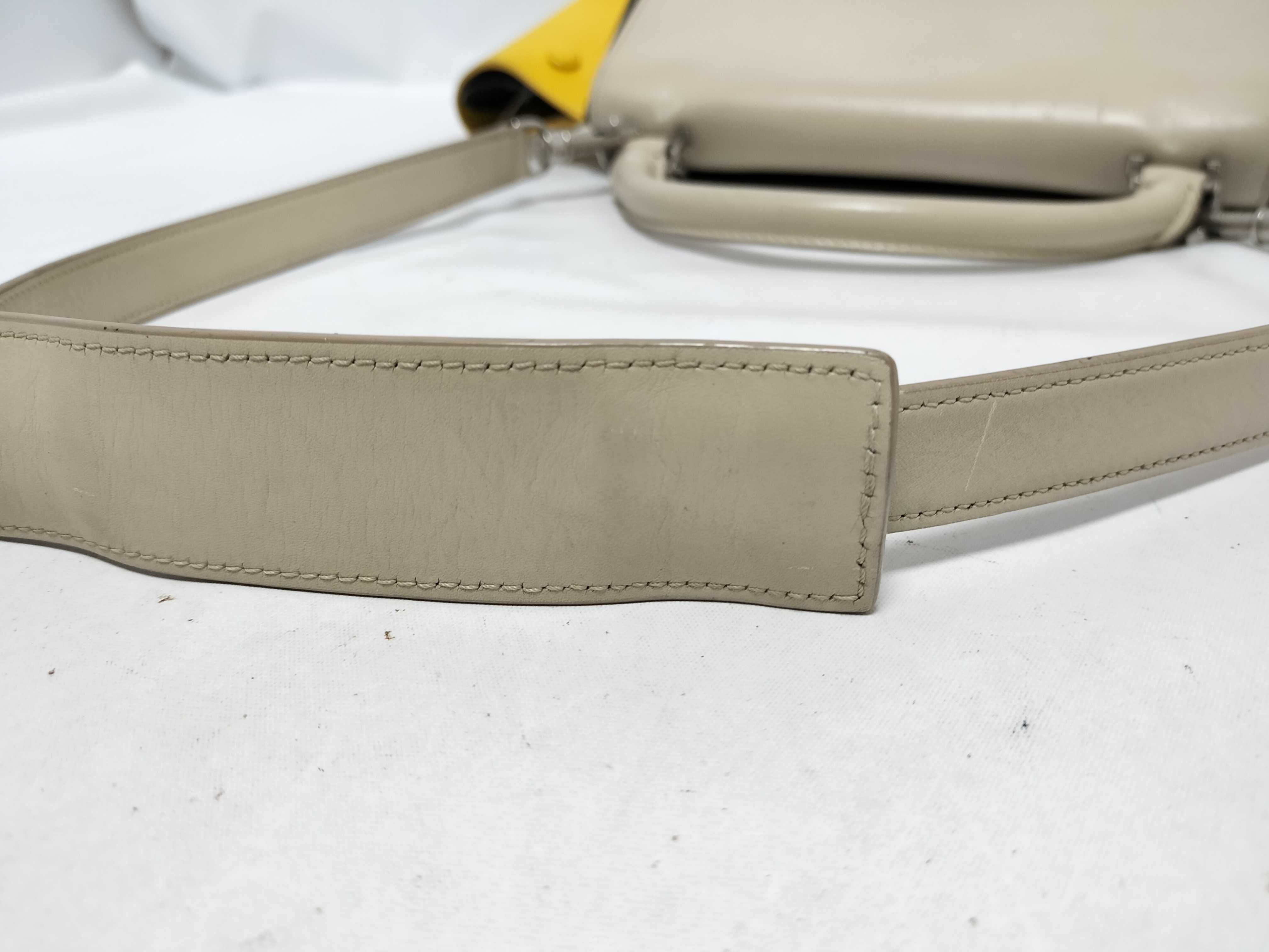 Swing Crossbody Bag, Two-Tone Handbag — view 4