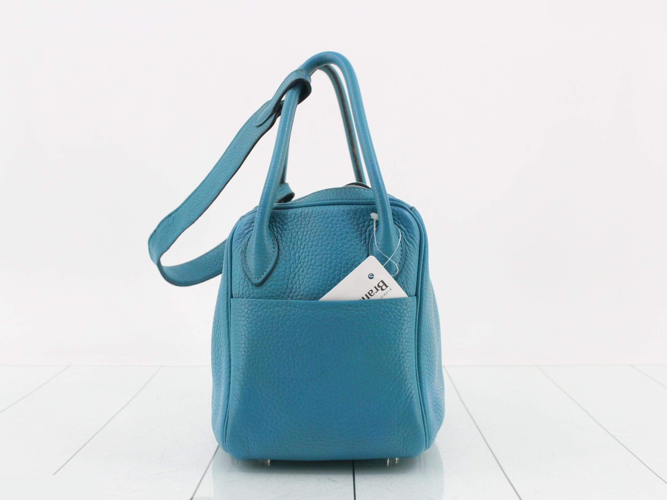 Lindy 26 Blue Jean R stamp — view 3