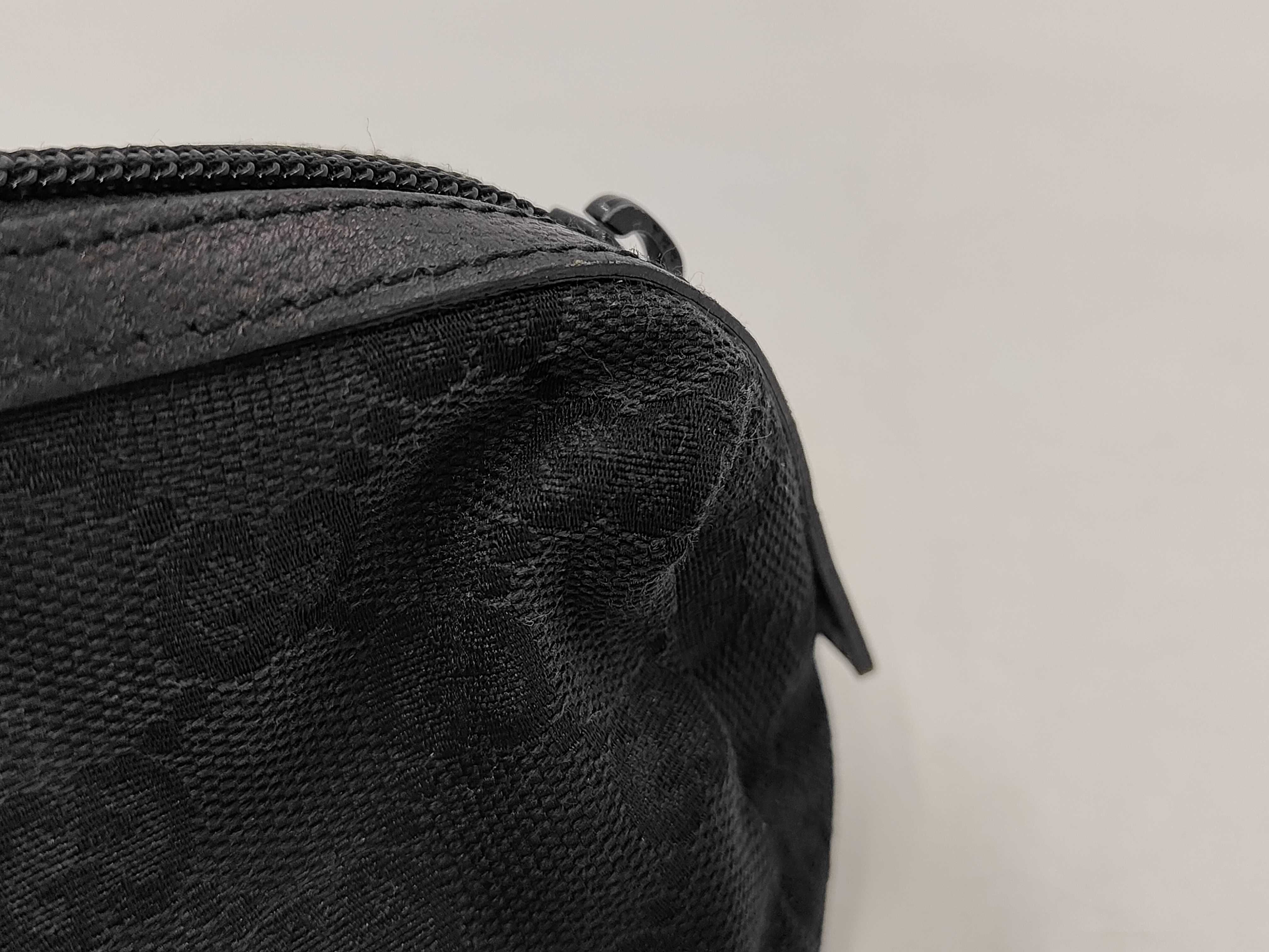 GG Canvas Cosmetic Pouch — view 3