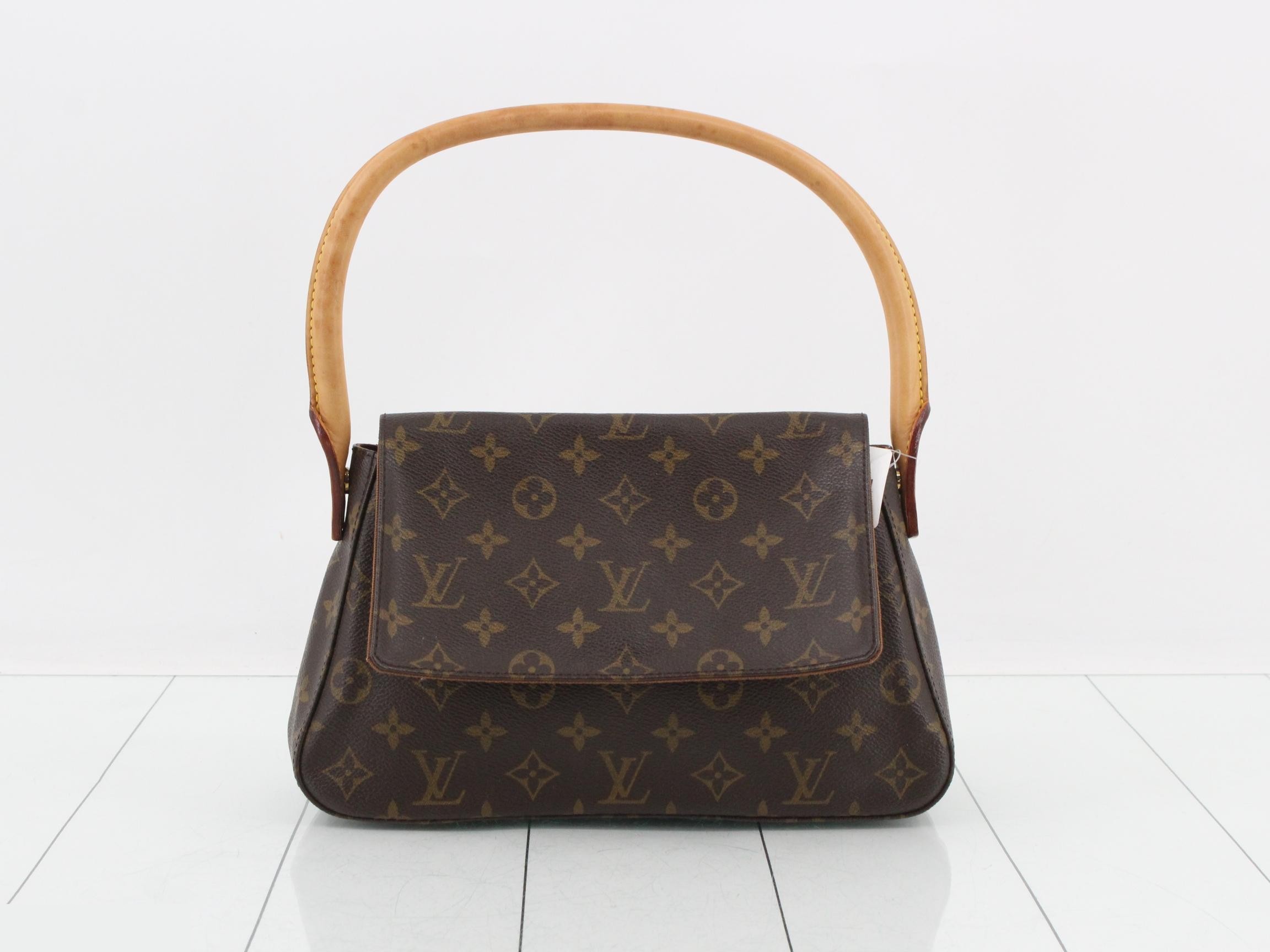 Monogram Mini Looping