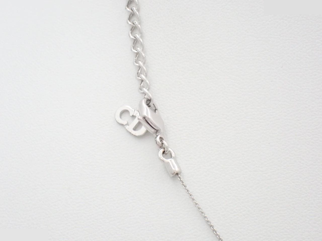 Other line: Precious metals, necklaces, pendants, neck circumference approximately 47cm. — view 2